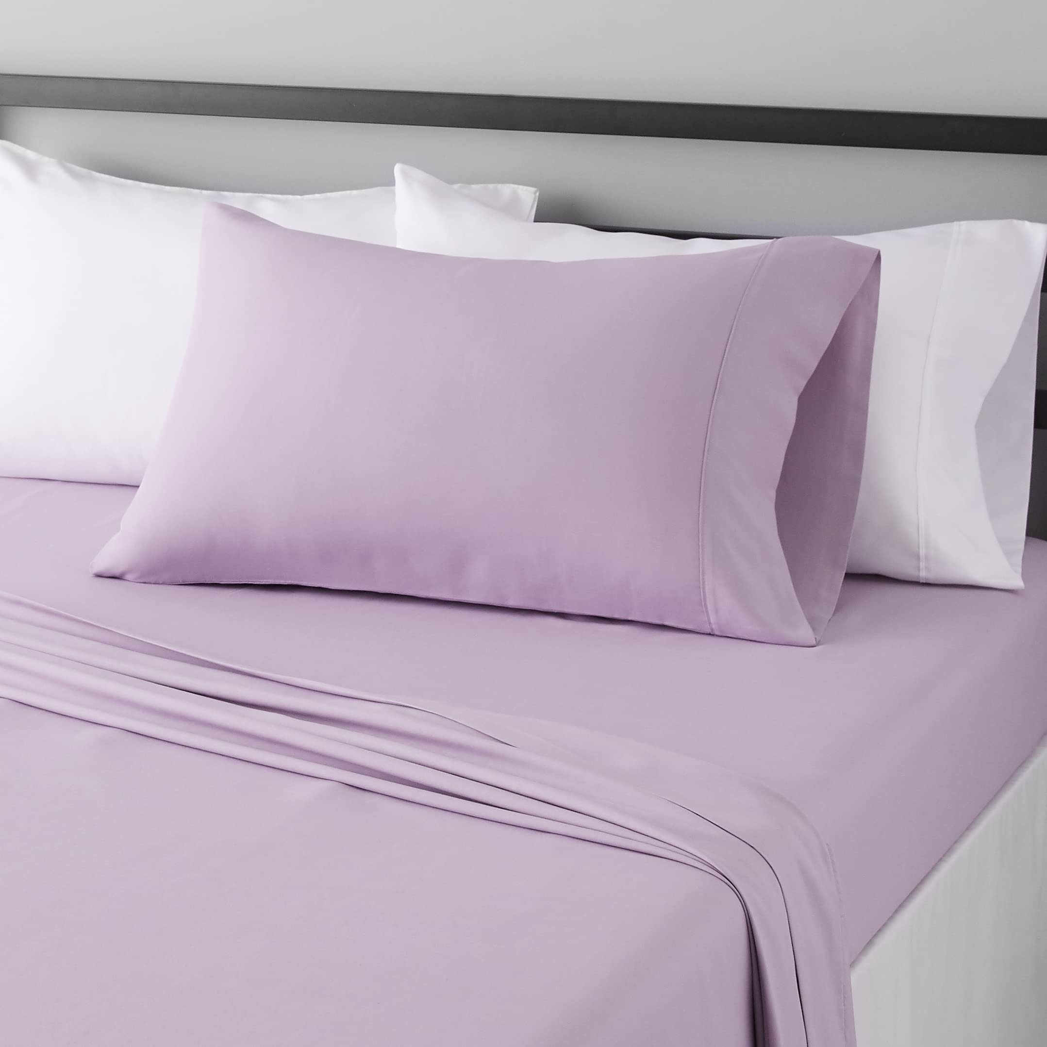 Amazon Basics Breathable, Wrinkle Free Lightweight Microfiber 4-Piece Bed Sheet Set with 14-Inch Deep Pockets, Includes Comfortable Pillowcases, Queen, Peachy Coral, Solid