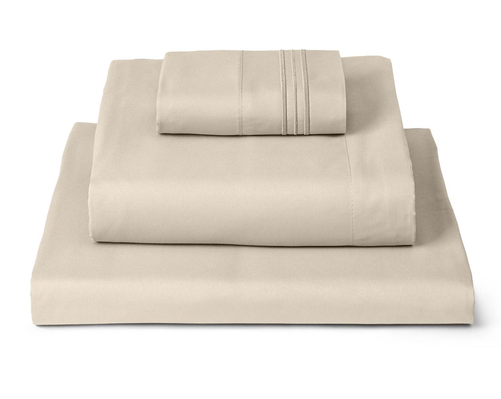 Mellanni Queen Sheets Set - 4 PC Iconic Collection Bedding - Hotel Luxury, Extra Soft, Cooling Bed Sheets - Wrinkle, Fade, Stain Resistant (Queen, White)