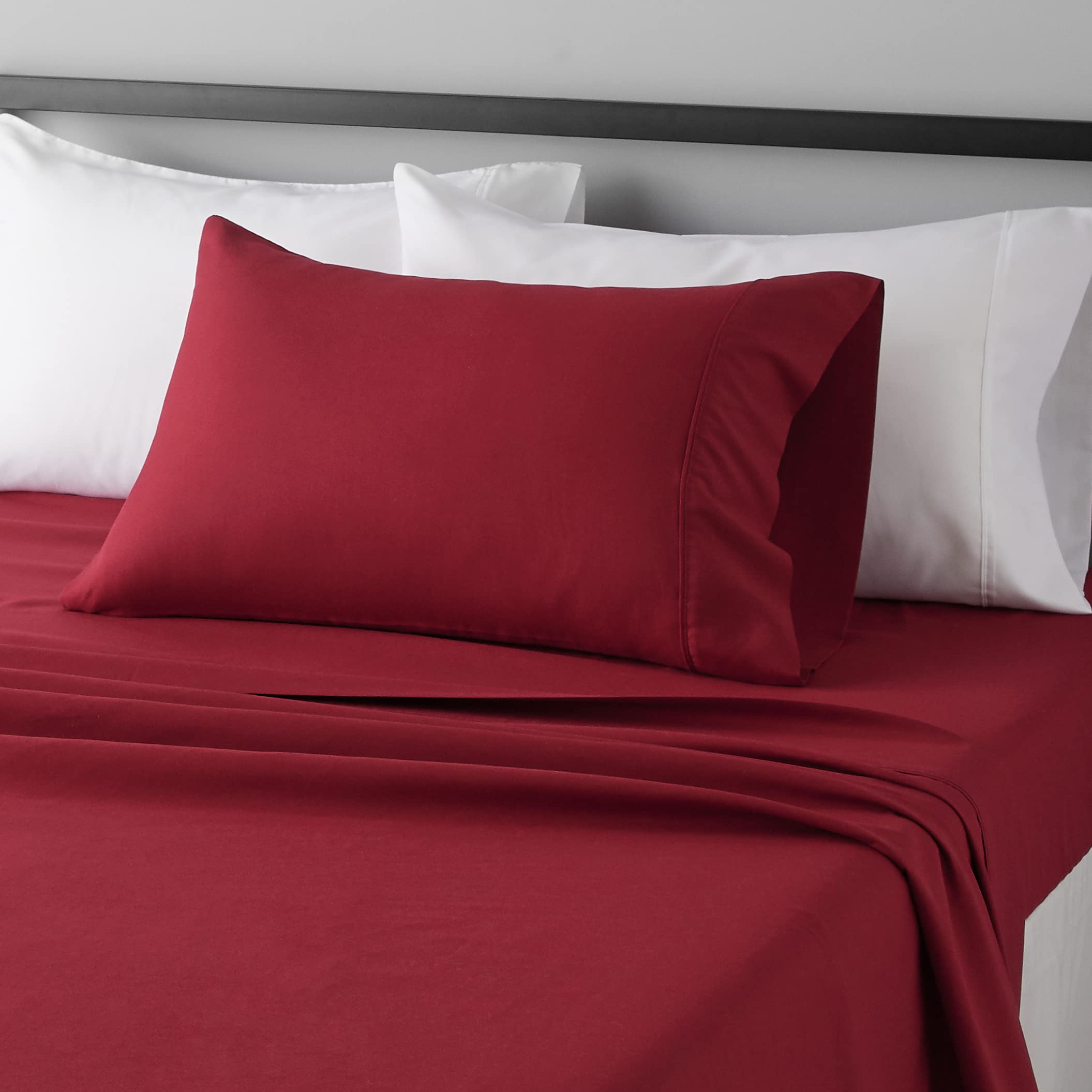 Amazon Basics Breathable, Wrinkle Free Lightweight Microfiber 4-Piece Bed Sheet Set with 14-Inch Deep Pockets, Includes Comfortable Pillowcases, Queen, Peachy Coral, Solid