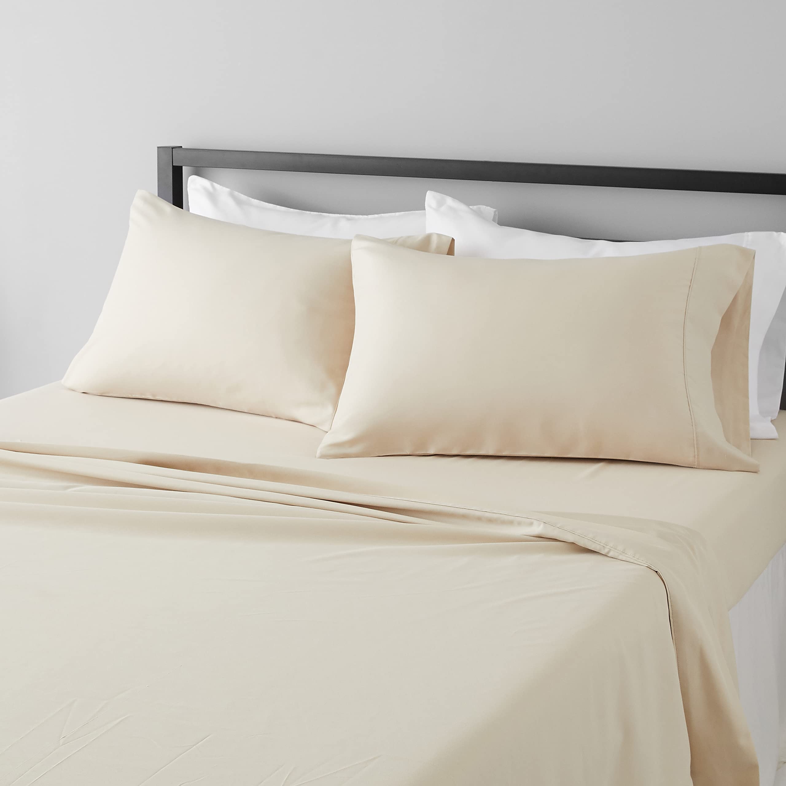 Amazon Basics Breathable, Wrinkle Free Lightweight Microfiber 4-Piece Bed Sheet Set with 14-Inch Deep Pockets, Includes Comfortable Pillowcases, Queen, Peachy Coral, Solid