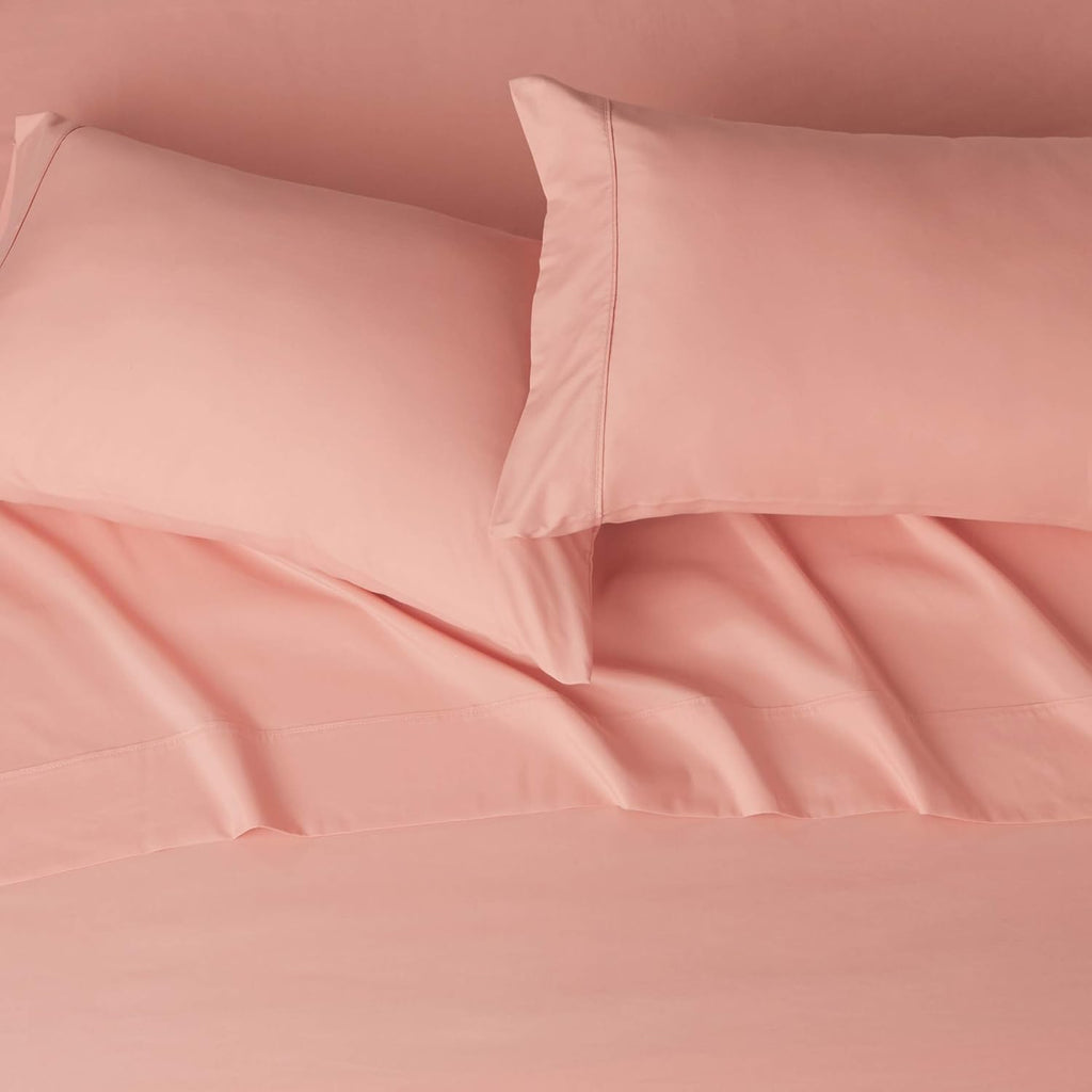 Amazon Basics Breathable, Wrinkle Free Lightweight Microfiber 4-Piece Bed Sheet Set with 14-Inch Deep Pockets, Includes Comfortable Pillowcases, Queen, Peachy Coral, Solid