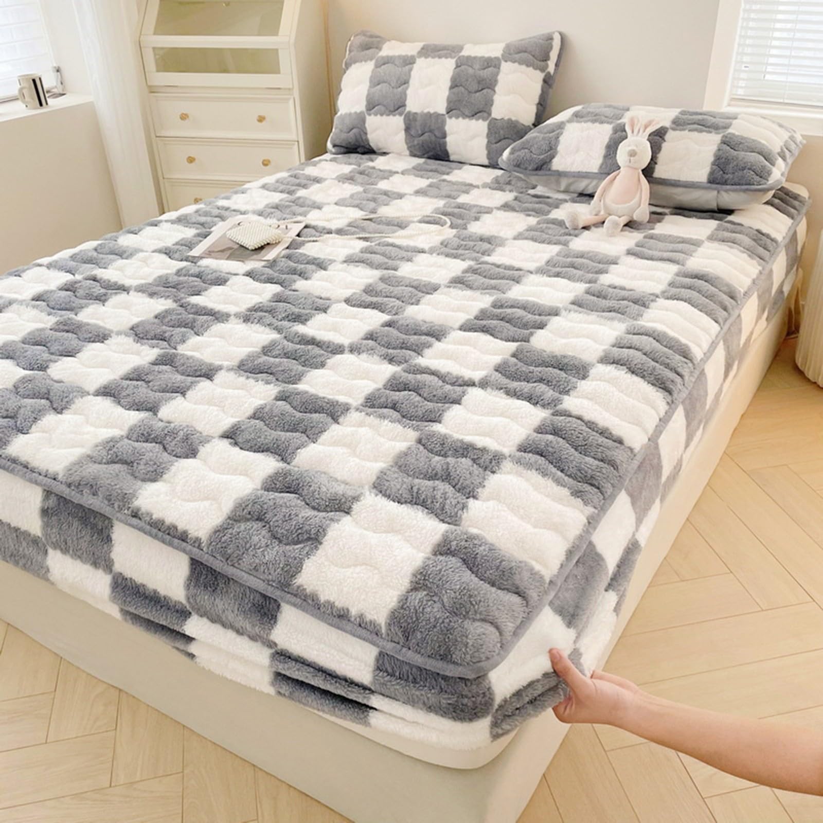 Coral Fleece Fitted Sheet with Two Pillowcases,Queen Size Super Soft Warm Plush Bed Sheets,12" Deep Pocket Single/Double Sheet,Suitable for Any Mattress(E,200x220cm)