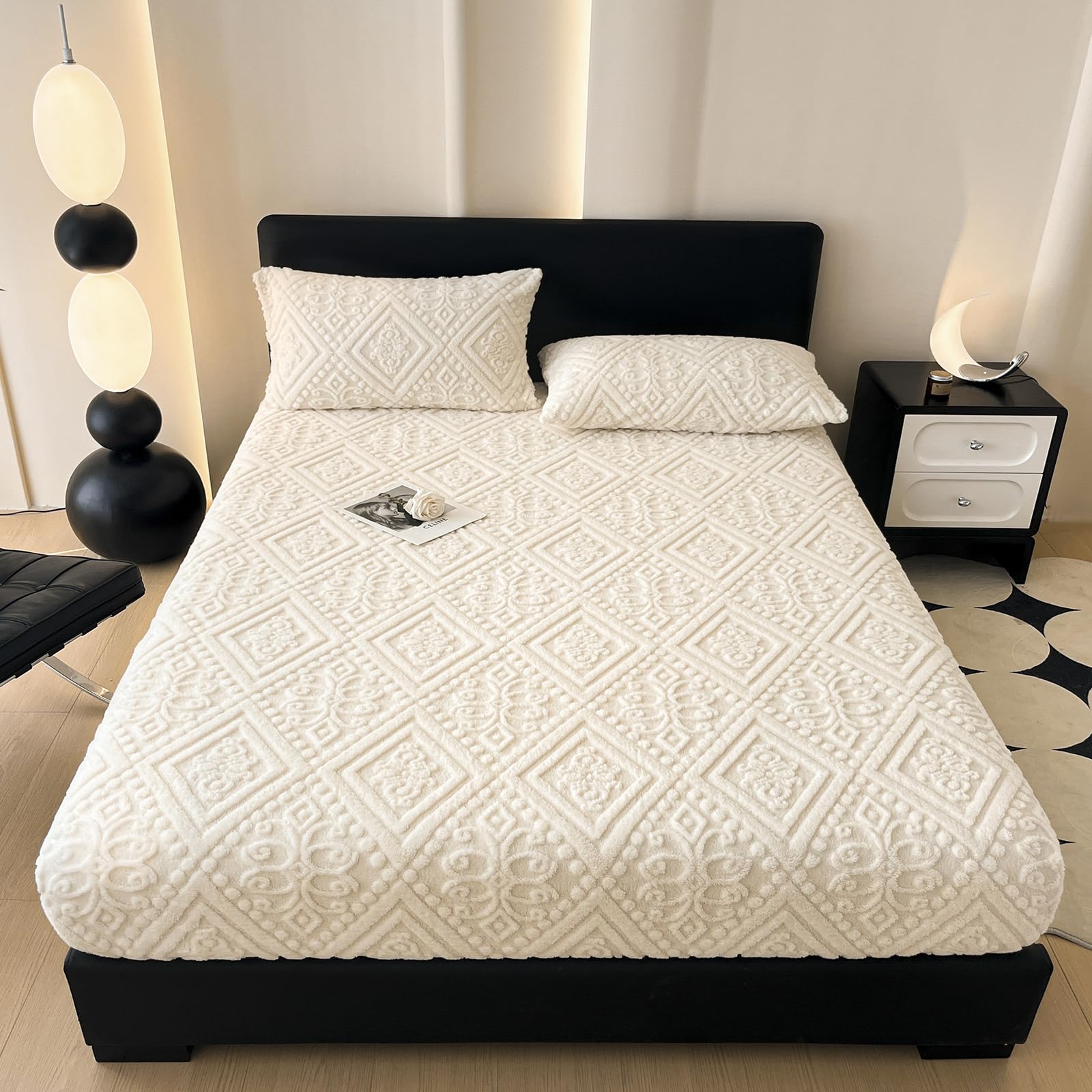 ZIQINPSQ Full Size Flannel Fitted Sheet - 1 Piece Winter Warm Deep Pocket (15") Bed Sheet, Shrink & Fade Resistant, Hotel Quality, Light Coral