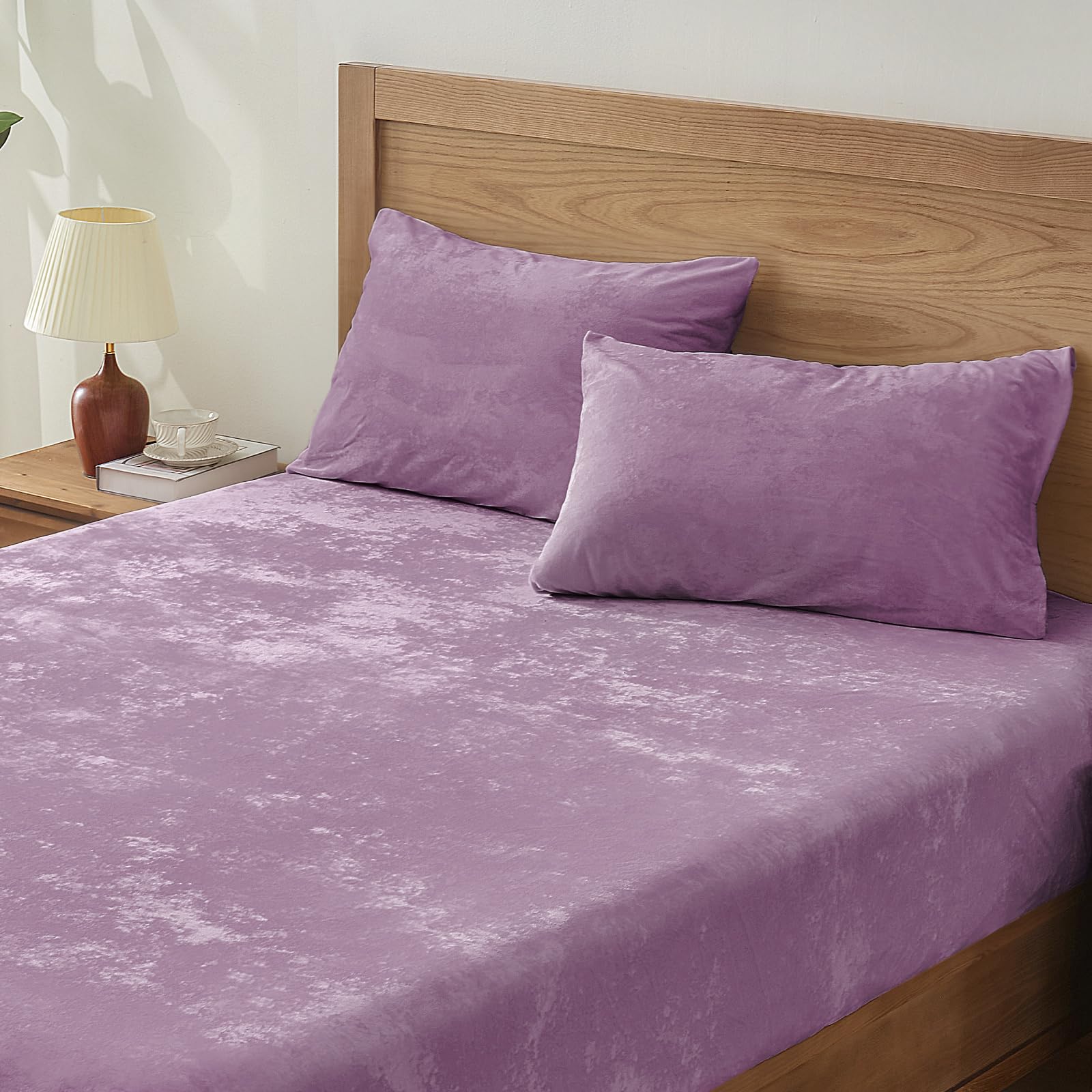 BEDELITE Velvet Fitted Sheet and Pillowcases Set, Luxury Soft Fuzzy Bottom Sheet with Reinforced Elastic Corner Straps, Deep Pocket up to 15 Inch, 1 Fitted Sheet and 2 Pillowcases (Queen, Dusty Pink)