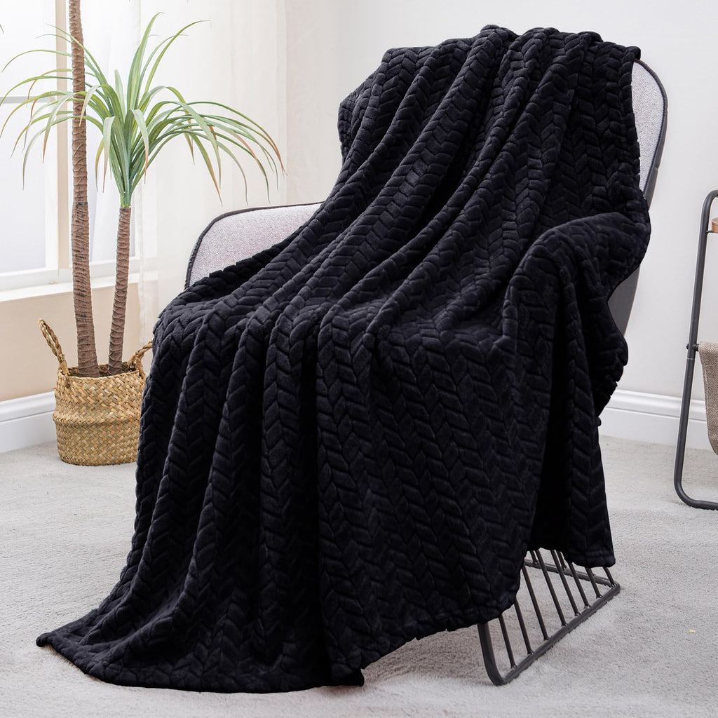 Exclusivo Mezcla Fleece Throw Blanket for Couch Sofa Bedroom, Soft Fuzzy Plush Warm Lightweight Jacquard Flannel Throws for Women, 50x70 Inches, Pink