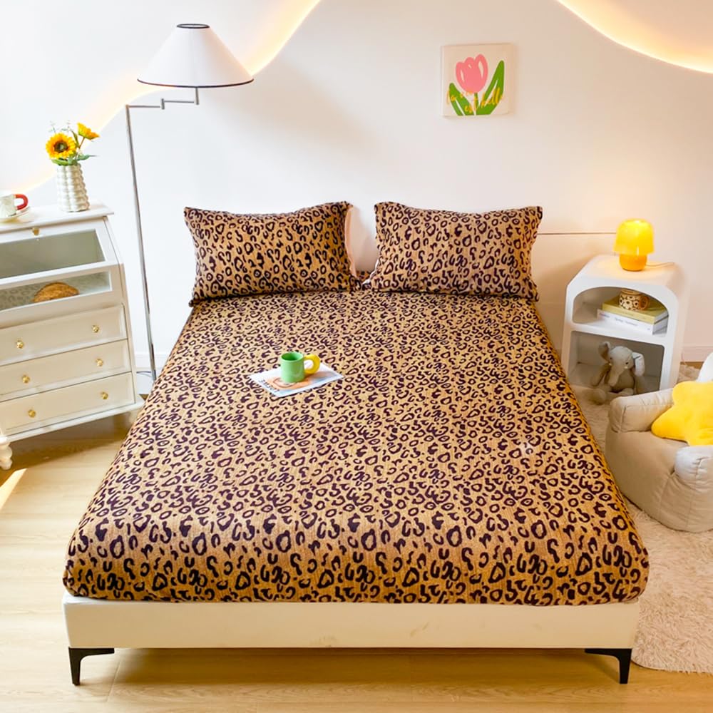 Velvet Fitted Sheet Full Size,Fleece Plush Bed Sheet Mattress Protector Cover with 15'' Deep Pocket Warm Fuzzy Bottom Sheet (Not Include Pillowcases)