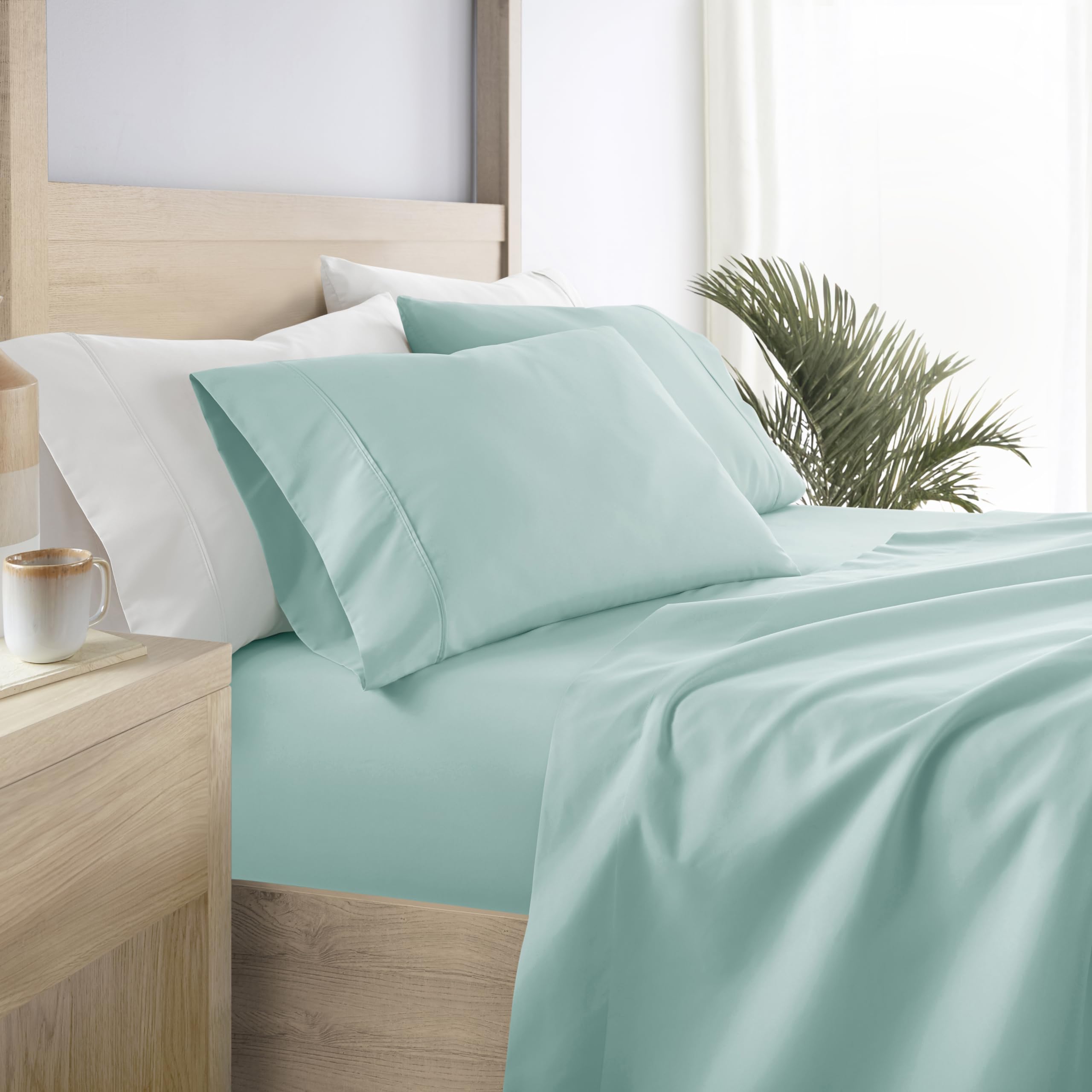 Linen Market 4 Piece Queen Sheet Set - Breathable, Double-Brushed Patterned Cooling Sheets – Oeko-TEX Certified Ultra Soft & Wrinkle-Free 16" Deep-Pocket Queen Sheets - Easy Care Soft Floral Pink