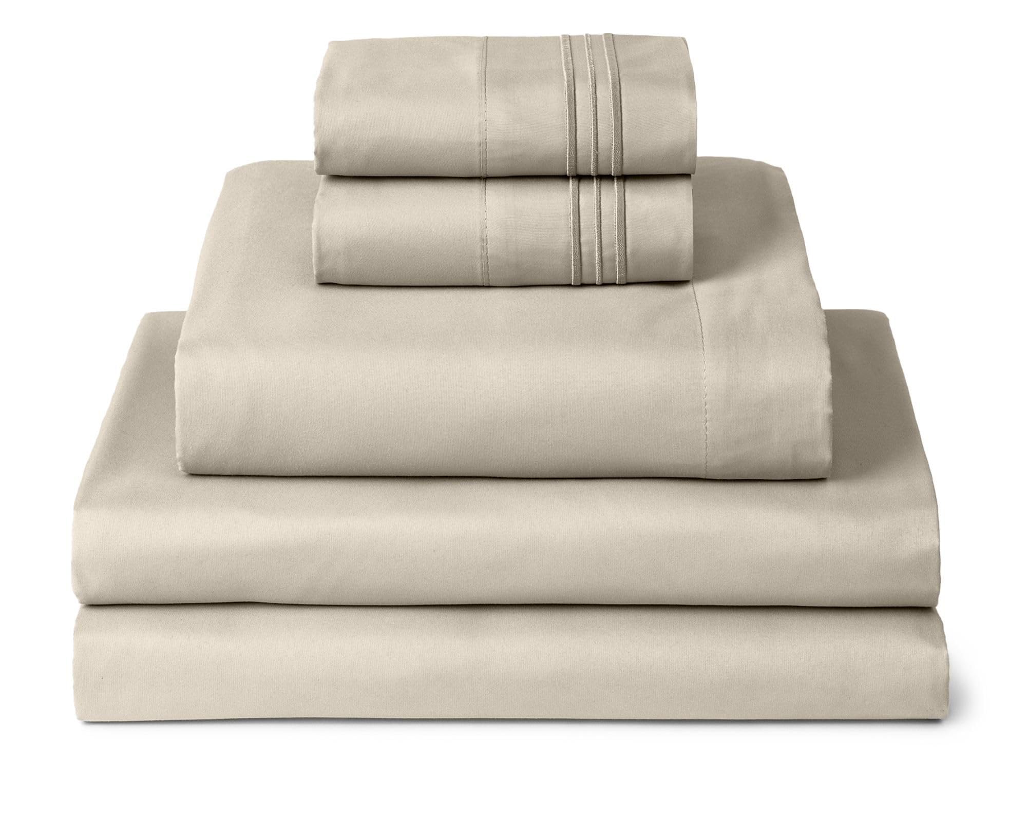 Mellanni Queen Sheets Set - 4 PC Iconic Collection Bedding - Hotel Luxury, Extra Soft, Cooling Bed Sheets - Wrinkle, Fade, Stain Resistant (Queen, White)