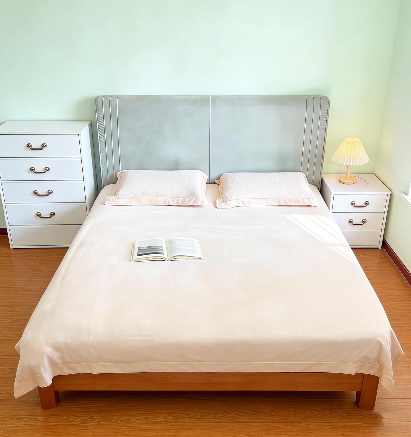 ZaneLyon Ultra-Soft Coral Fleece Bed Sheet, Thick Warm Flannel Flat Sheet for Winter, Perfect for Bedroom