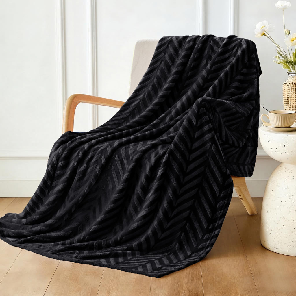 Whale Flotilla Flannel Fleece Throw Blanket for Couch Sofa Bed, Lightweight Breathable Soft Throws Plush Fluffy Chevron Design Decorative Blankets for All Season, 50x60 Inch, Coral