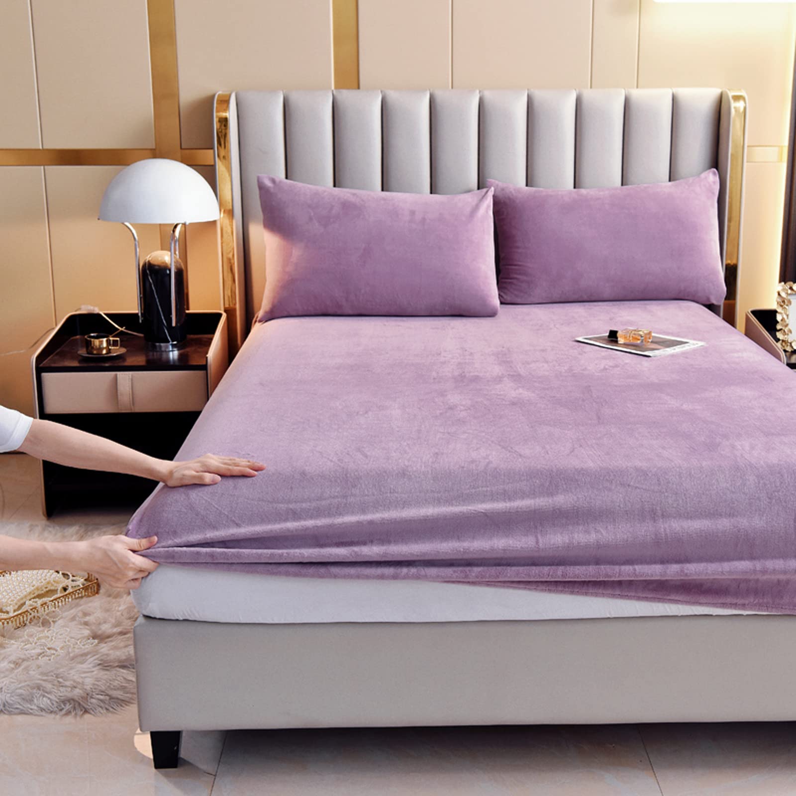 Velvet Fitted Sheet Full Size,Fleece Plush Bed Sheet Mattress Protector Cover with 15'' Deep Pocket Warm Fuzzy Bottom Sheet (Not Include Pillowcases)