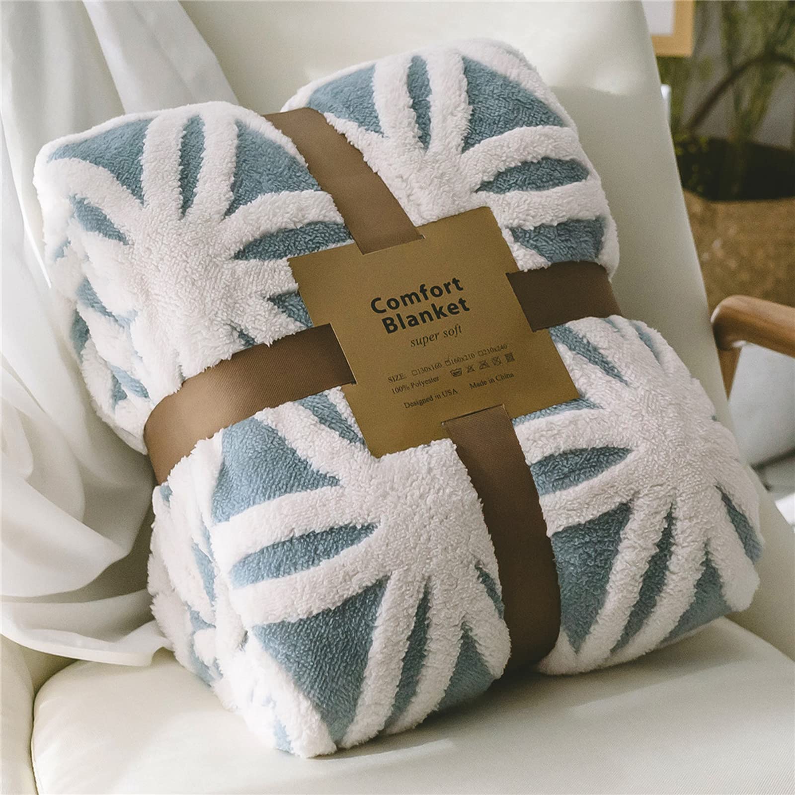 LOMAO Sherpa Fleece Blanket Fuzzy Soft Throw Blanket Dual Sided Blanket for Couch Sofa Bed (Coral, 51"x63")