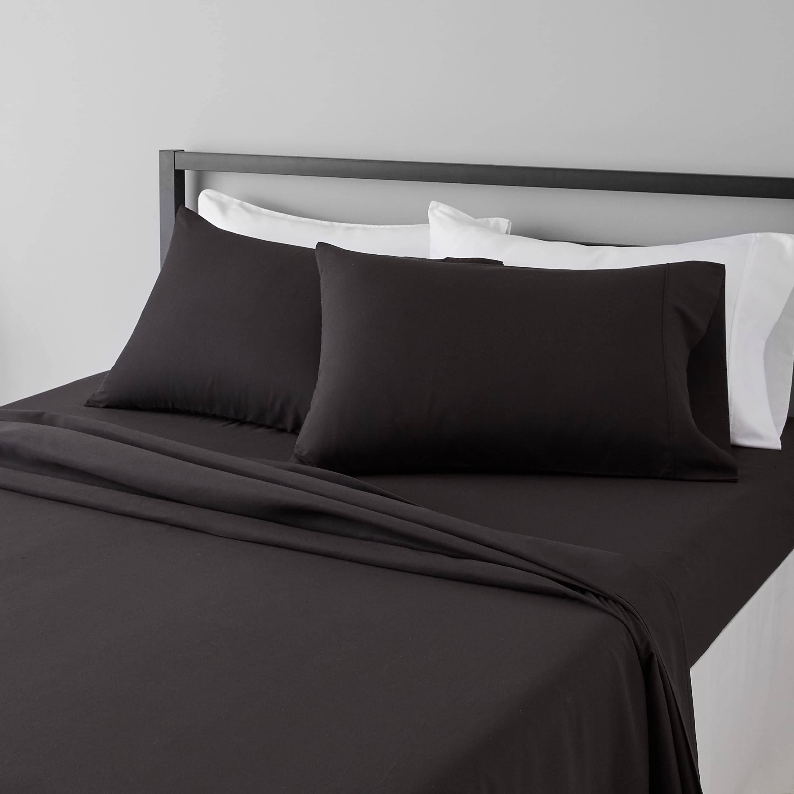 Amazon Basics Breathable, Wrinkle Free Lightweight Microfiber 4-Piece Bed Sheet Set with 14-Inch Deep Pockets, Includes Comfortable Pillowcases, Queen, Peachy Coral, Solid