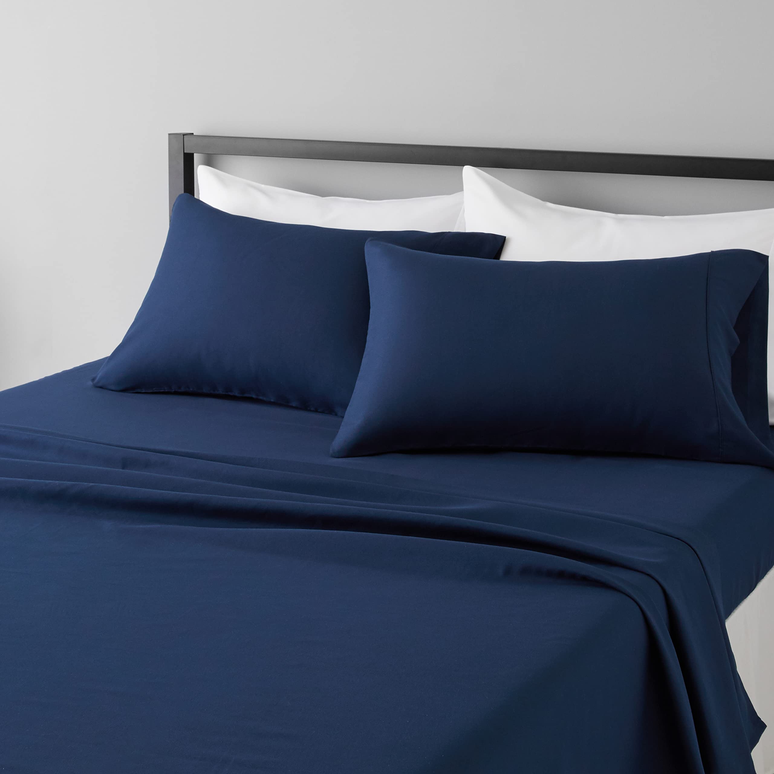 Amazon Basics Breathable, Wrinkle Free Lightweight Microfiber 4-Piece Bed Sheet Set with 14-Inch Deep Pockets, Includes Comfortable Pillowcases, Queen, Peachy Coral, Solid