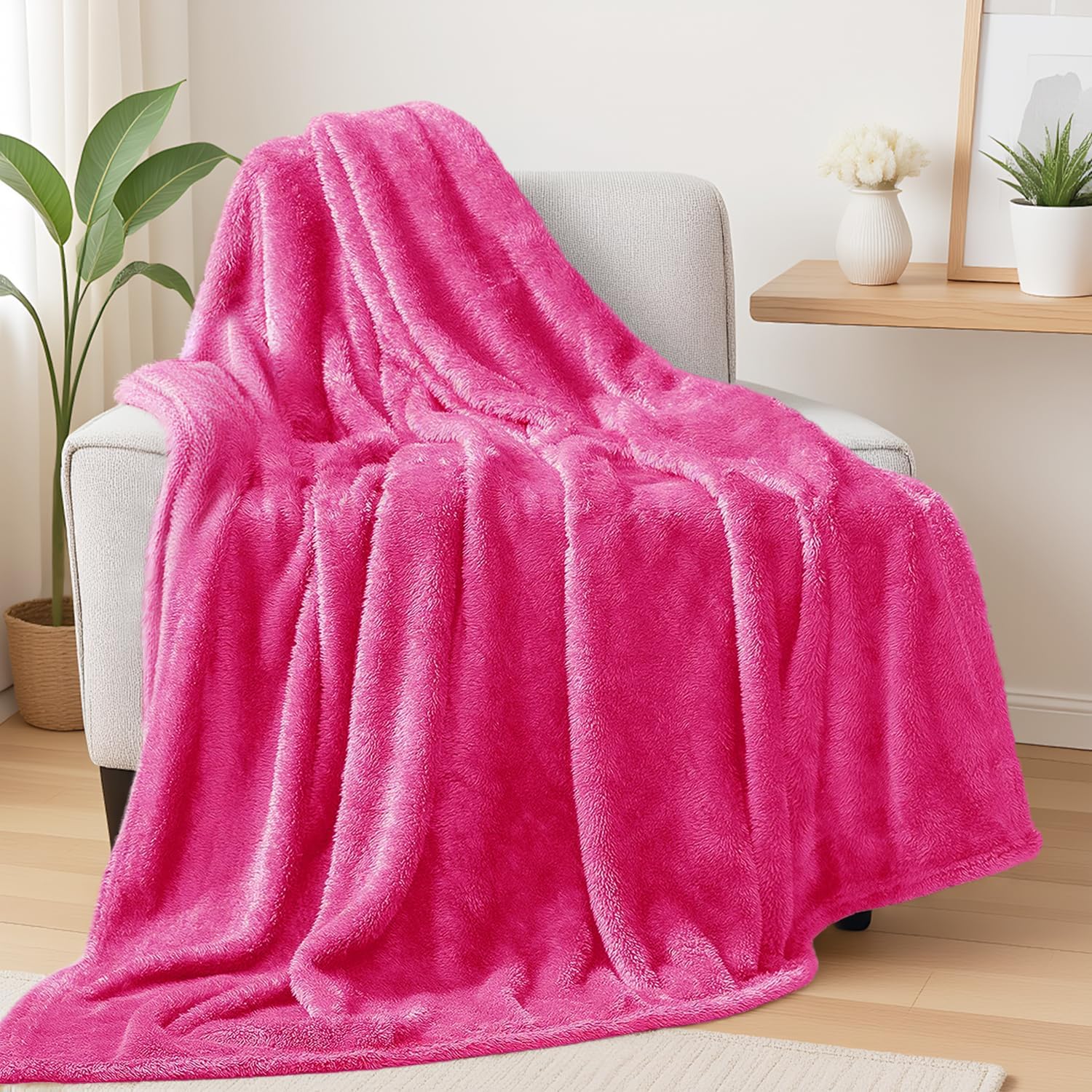 Exclusivo Mezcla Plush Fuzzy Fleece Throw Blanket Extra Large, Super Soft, Fluffy and Warm Blankets for Couch, Bed, All Season Use (50x70 Inches, Pink)