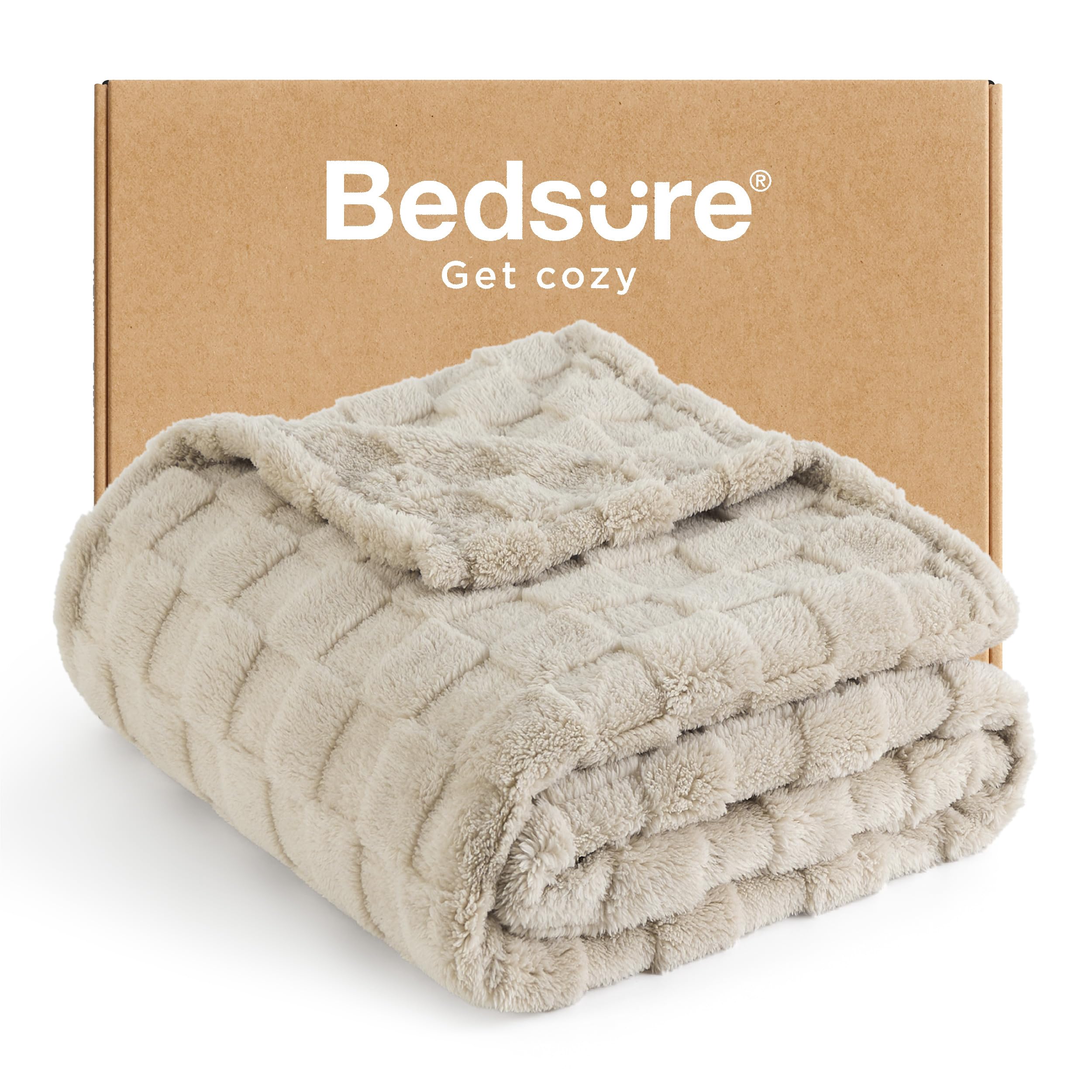 Bedsure GentleSoft Sage Green Throw Blanket for Couch - Checkered Fleece Mothers Gifts Day Blankets, Cute Soft Cozy Spring Summer Throw for Bedroom Home Decor Gifts for Girls, 50x60 Inches