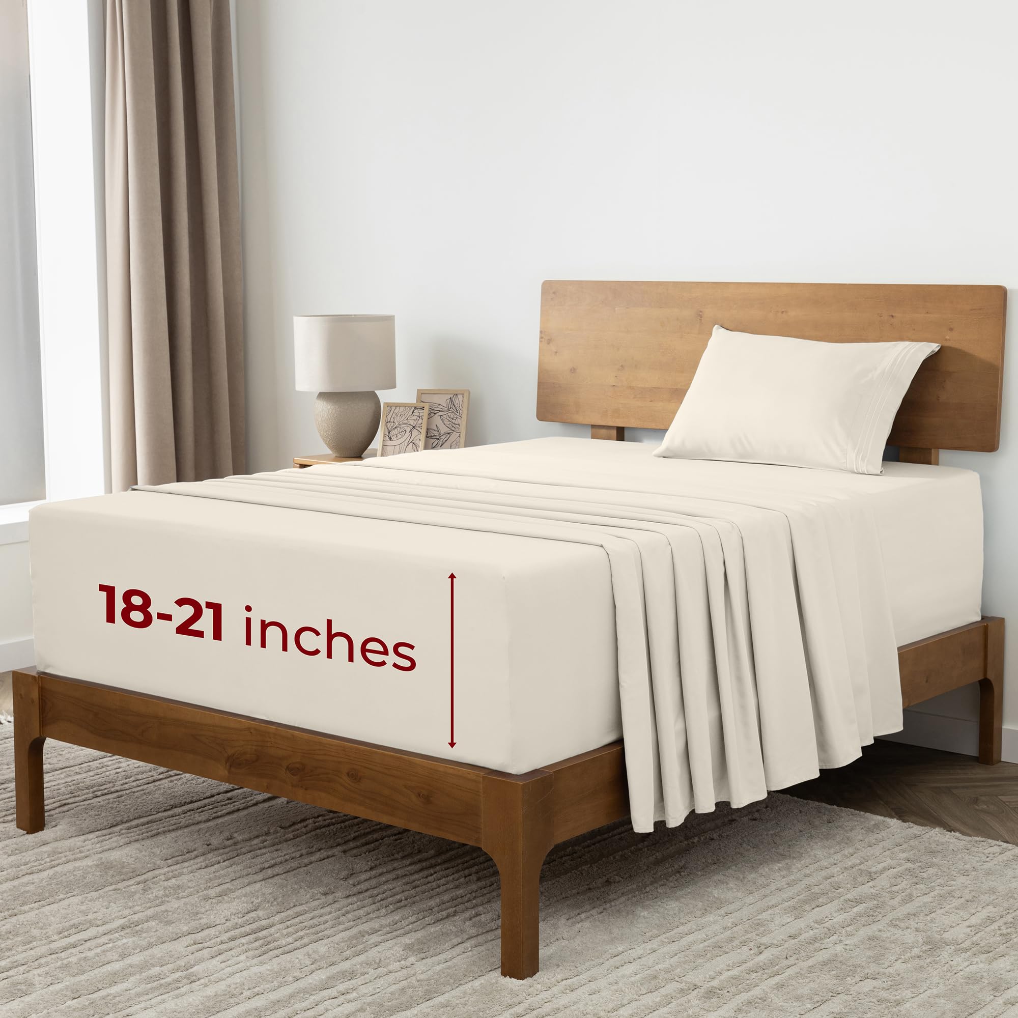 Mellanni Queen Sheets Set - 4 PC Iconic Collection Bedding - Hotel Luxury, Extra Soft, Cooling Bed Sheets - Wrinkle, Fade, Stain Resistant (Queen, White)