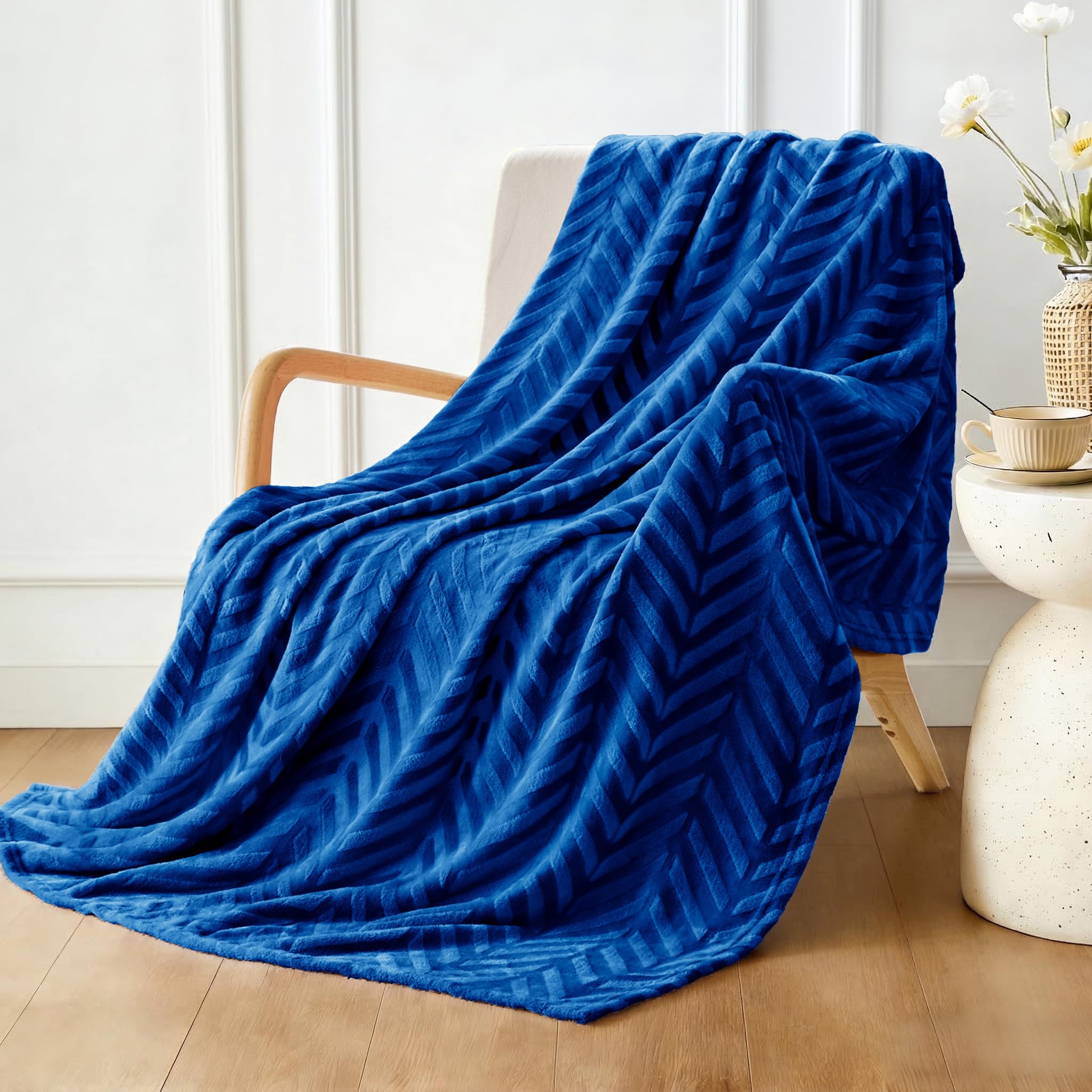 Whale Flotilla Flannel Fleece Throw Blanket for Couch Sofa Bed, Lightweight Breathable Soft Throws Plush Fluffy Chevron Design Decorative Blankets for All Season, 50x60 Inch, Coral
