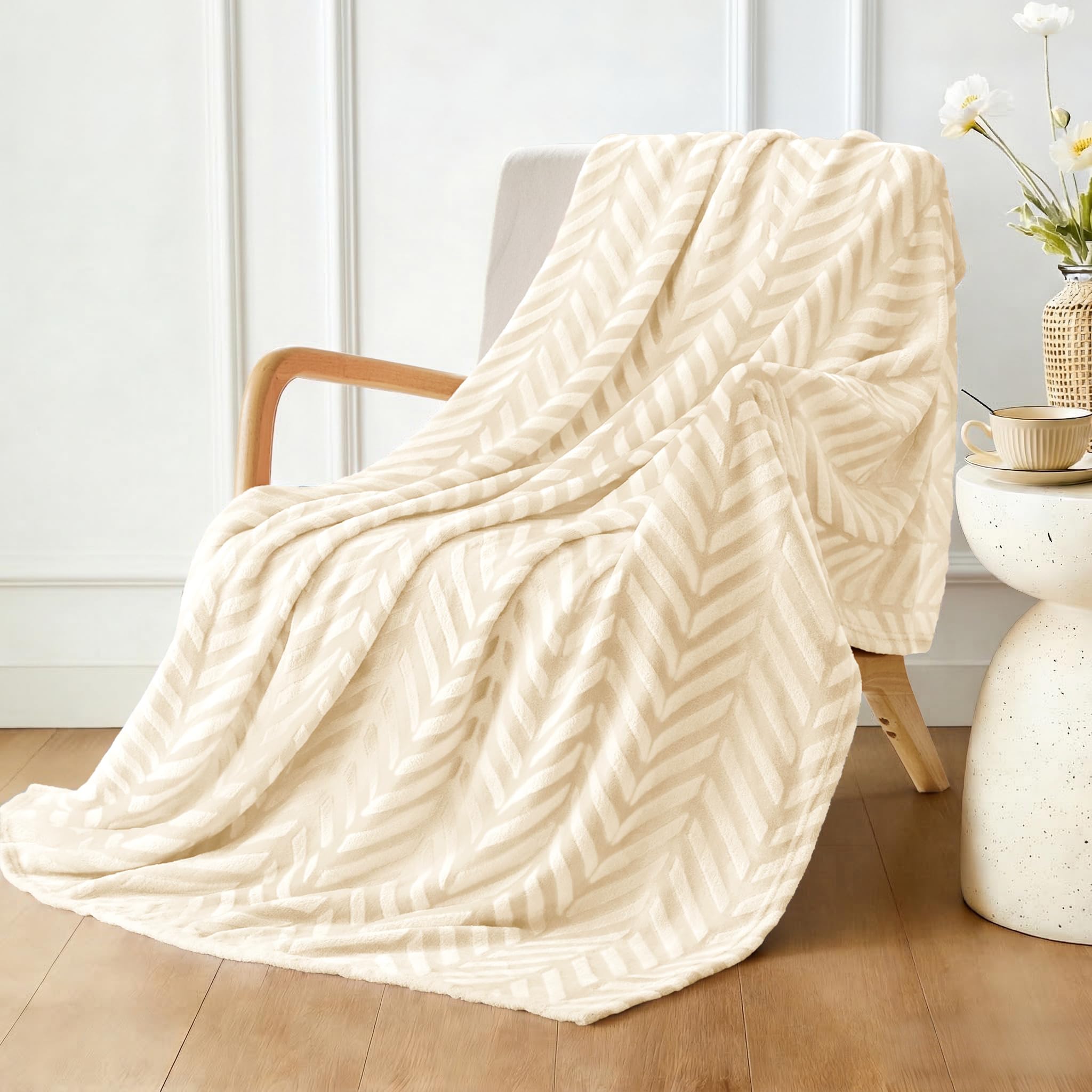 Whale Flotilla Flannel Fleece Throw Blanket for Couch Sofa Bed, Lightweight Breathable Soft Throws Plush Fluffy Chevron Design Decorative Blankets for All Season, 50x60 Inch, Coral