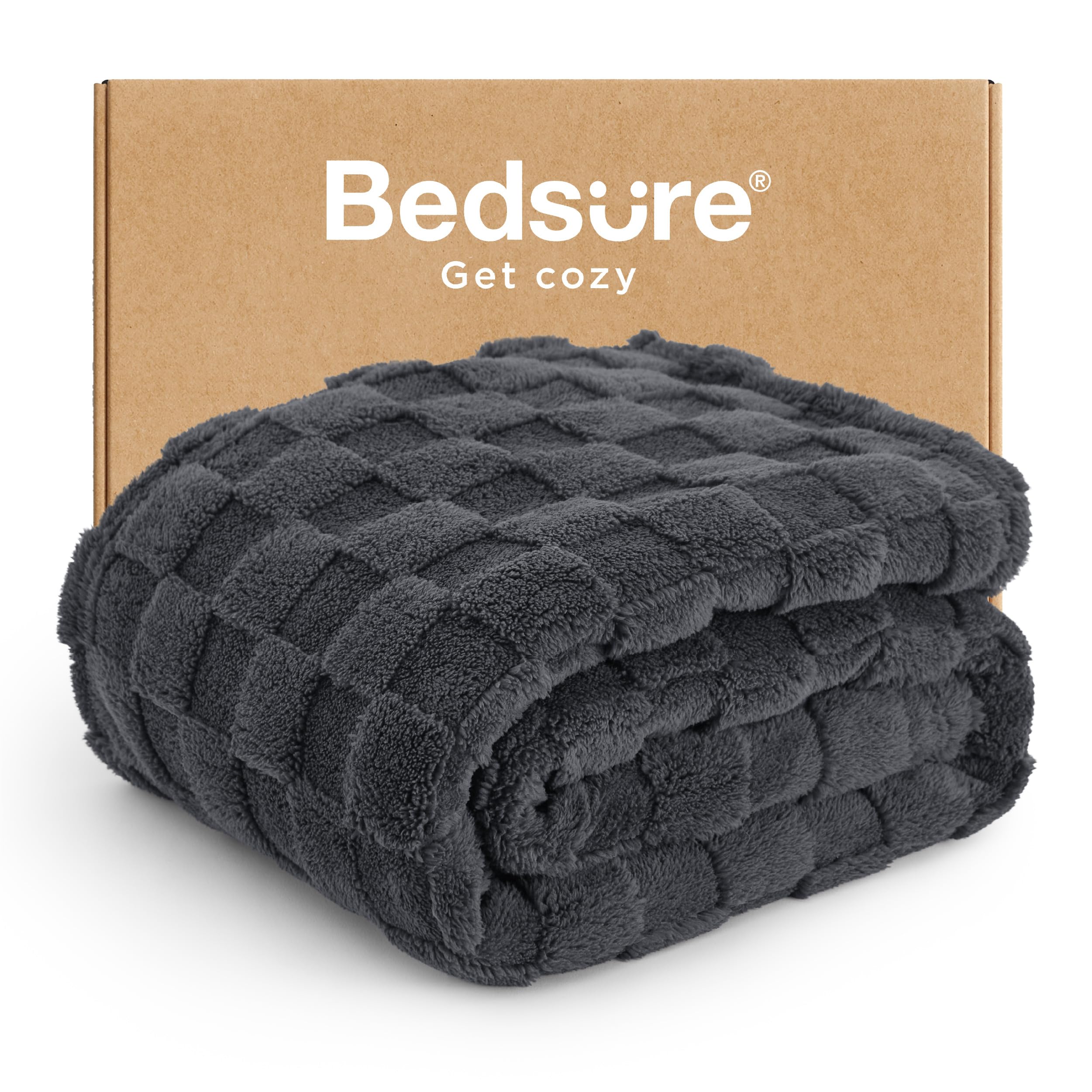 Bedsure GentleSoft Sage Green Throw Blanket for Couch - Checkered Fleece Mothers Gifts Day Blankets, Cute Soft Cozy Spring Summer Throw for Bedroom Home Decor Gifts for Girls, 50x60 Inches