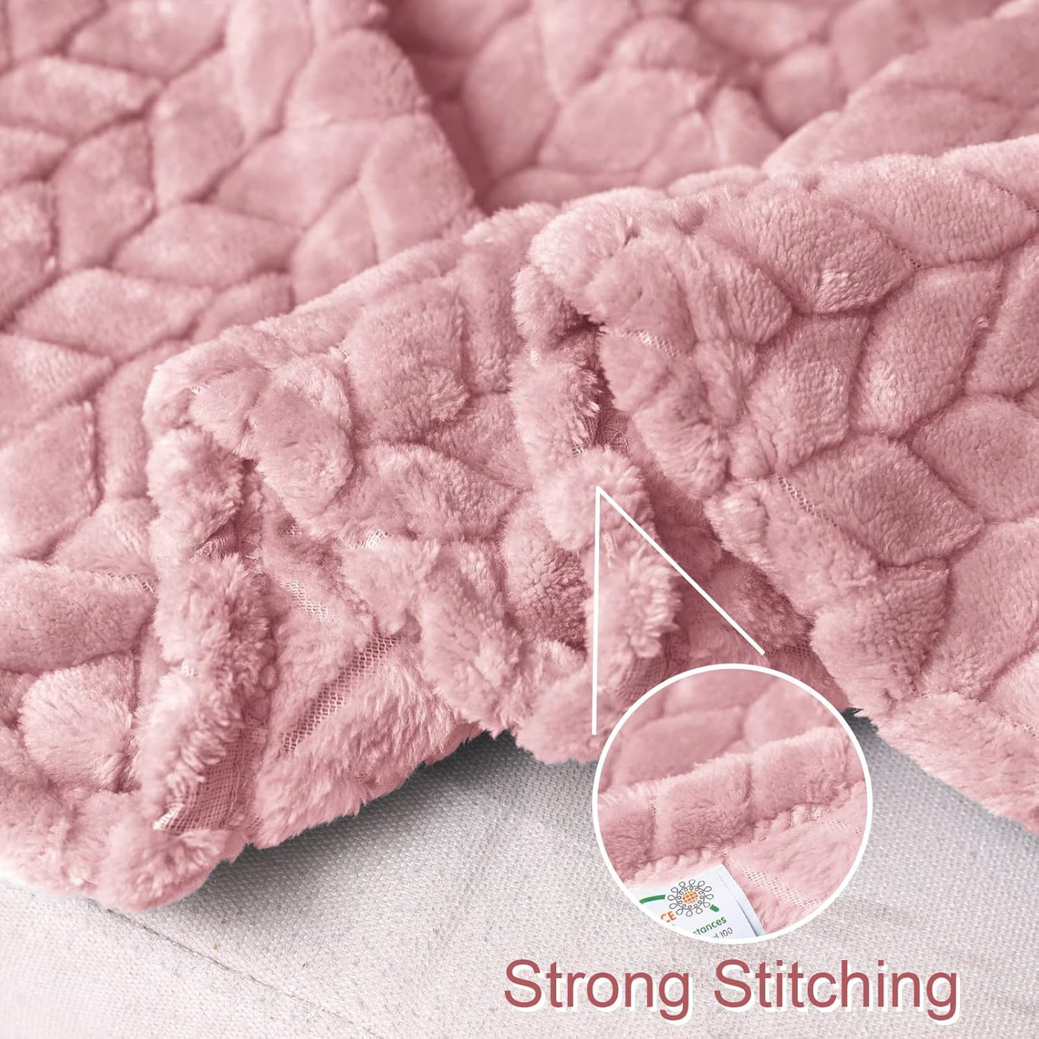 Exclusivo Mezcla Fleece Throw Blanket for Couch Sofa Bedroom, Soft Fuzzy Plush Warm Lightweight Jacquard Flannel Throws for Women, 50x70 Inches, Pink