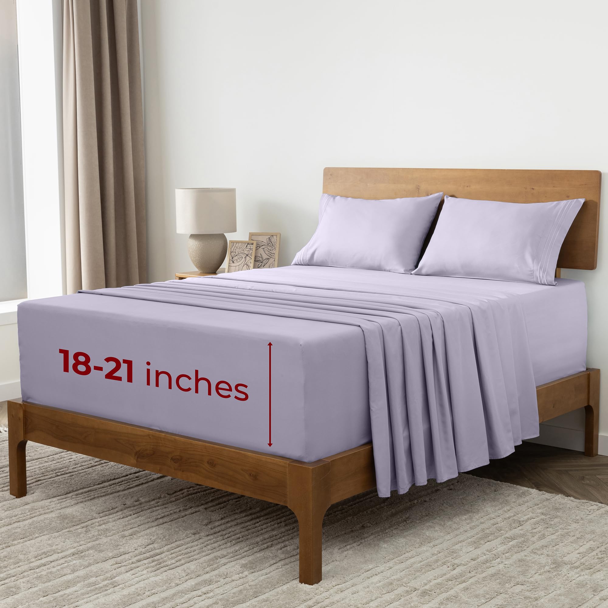 Mellanni Queen Sheets Set - 4 PC Iconic Collection Bedding - Hotel Luxury, Extra Soft, Cooling Bed Sheets - Wrinkle, Fade, Stain Resistant (Queen, White)