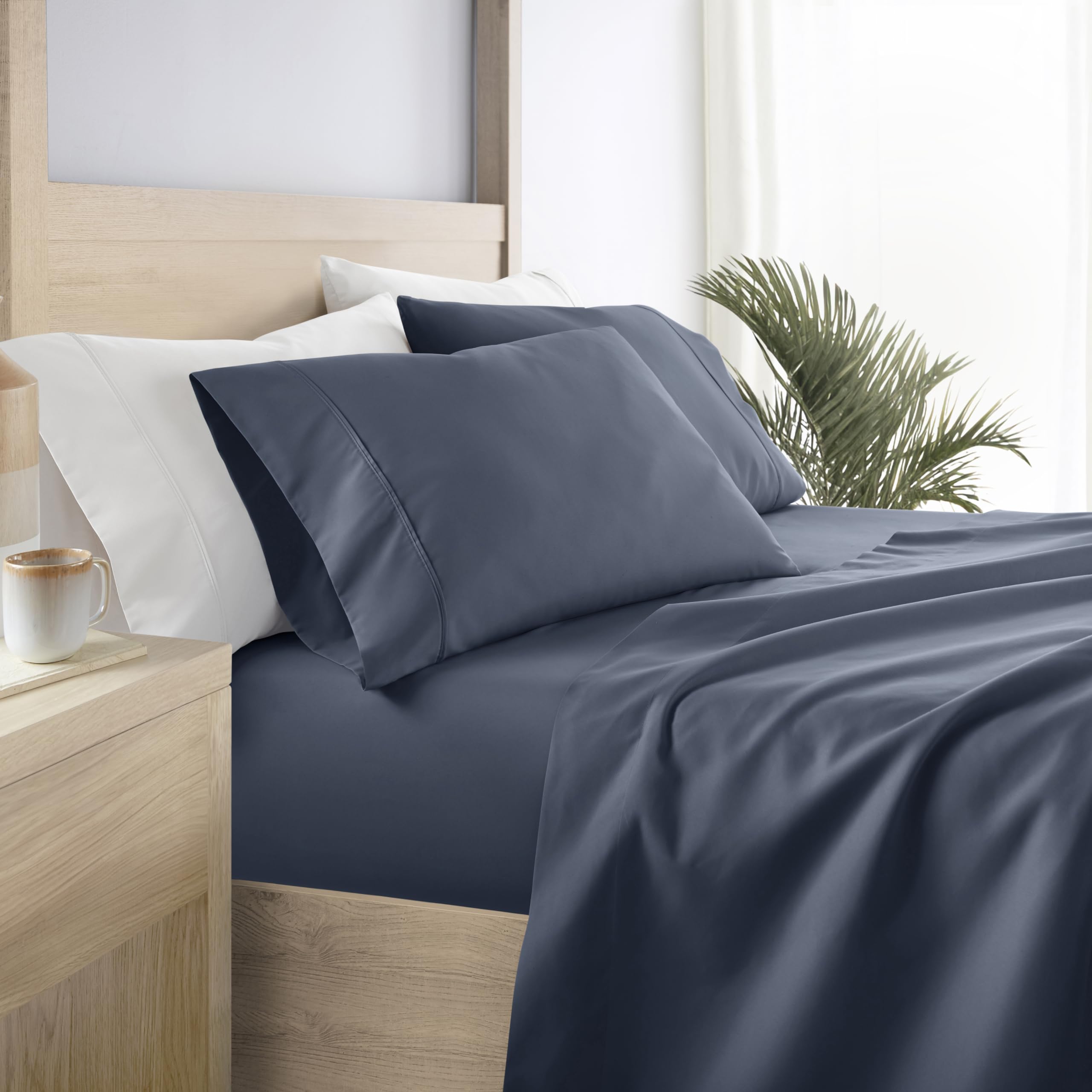 Linen Market 4 Piece Queen Sheet Set - Breathable, Double-Brushed Patterned Cooling Sheets – Oeko-TEX Certified Ultra Soft & Wrinkle-Free 16" Deep-Pocket Queen Sheets - Easy Care Soft Floral Pink