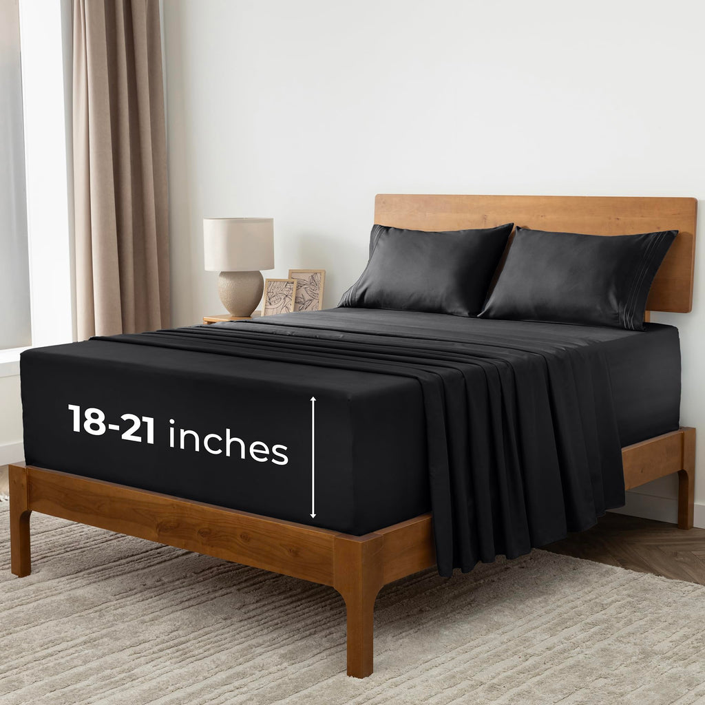 Mellanni Queen Sheets Set - 4 PC Iconic Collection Bedding - Hotel Luxury, Extra Soft, Cooling Bed Sheets - Wrinkle, Fade, Stain Resistant (Queen, White)
