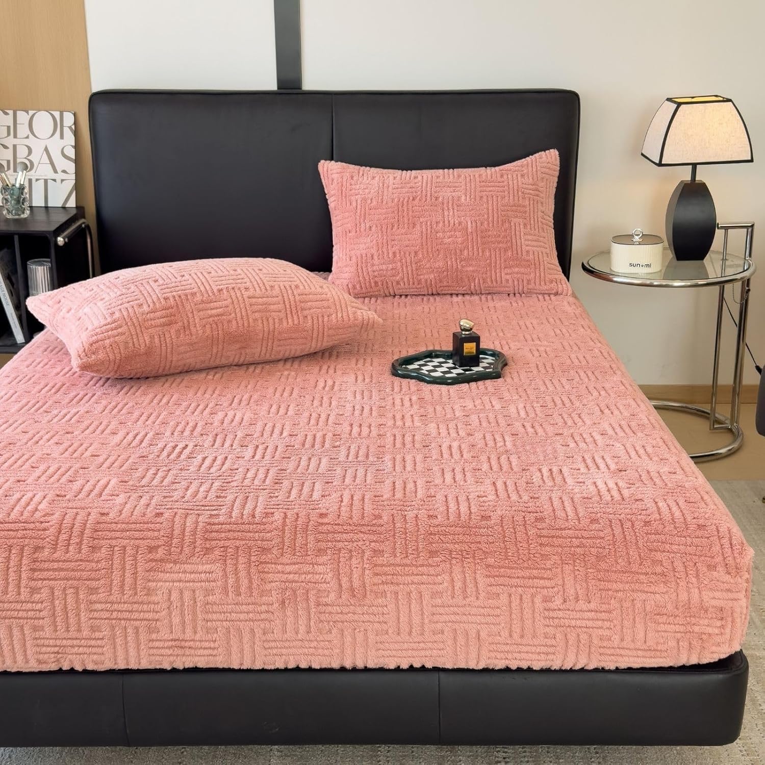 ZIQINPSQ Full Size Flannel Fitted Sheet - 1 Piece Winter Warm Deep Pocket (15") Bed Sheet, Shrink & Fade Resistant, Hotel Quality, Light Coral