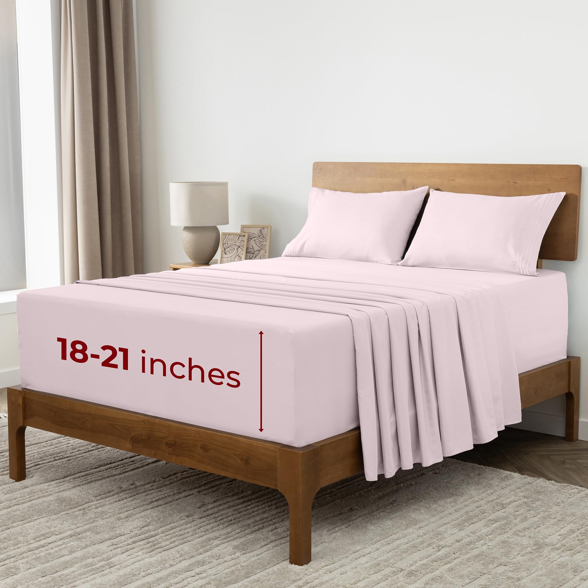 Mellanni Queen Sheets Set - 4 PC Iconic Collection Bedding - Hotel Luxury, Extra Soft, Cooling Bed Sheets - Wrinkle, Fade, Stain Resistant (Queen, White)