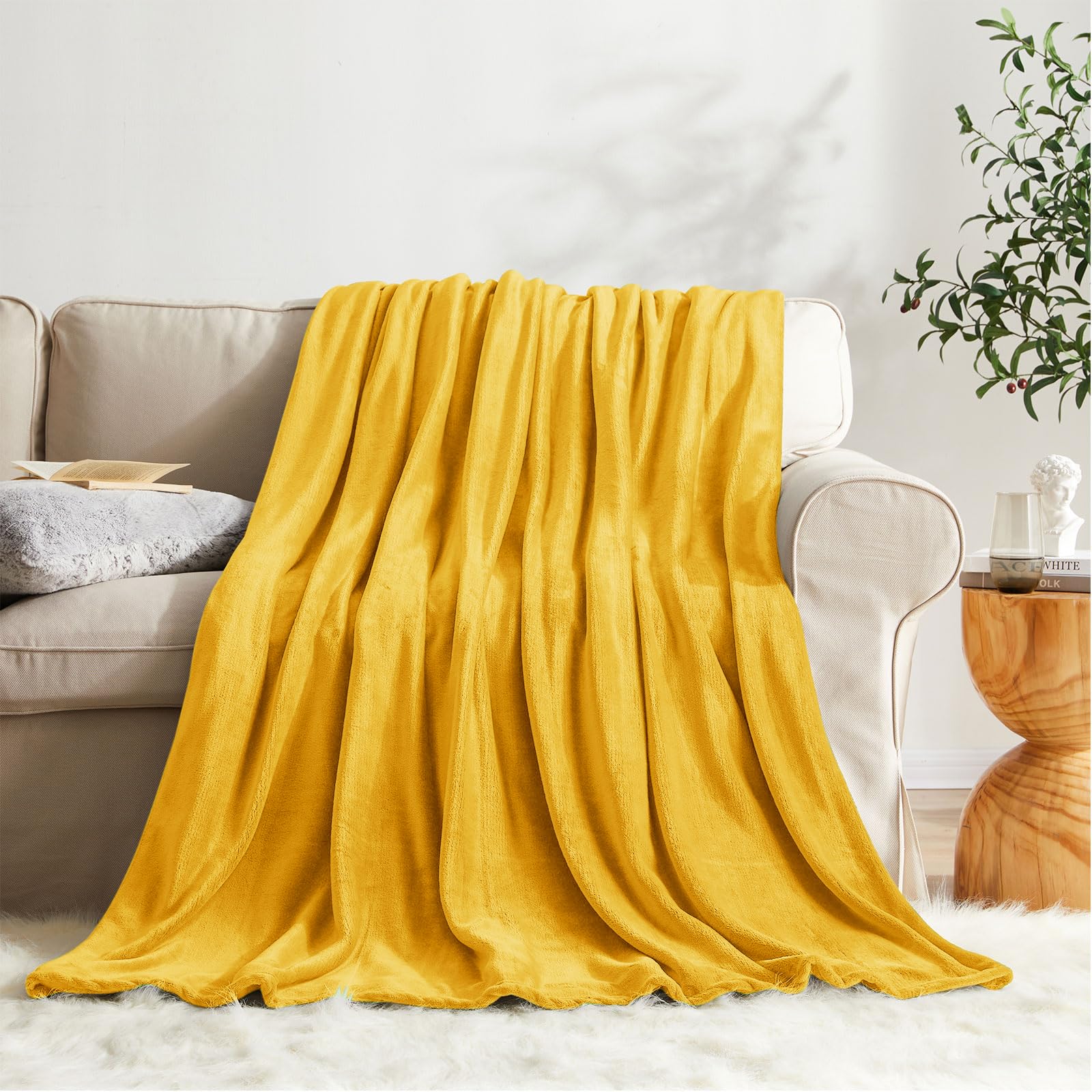 KMUSET Fleece Blanket Twin Size Coral Lightweight Super Soft Cozy Luxury Bed Blanket Microfiber