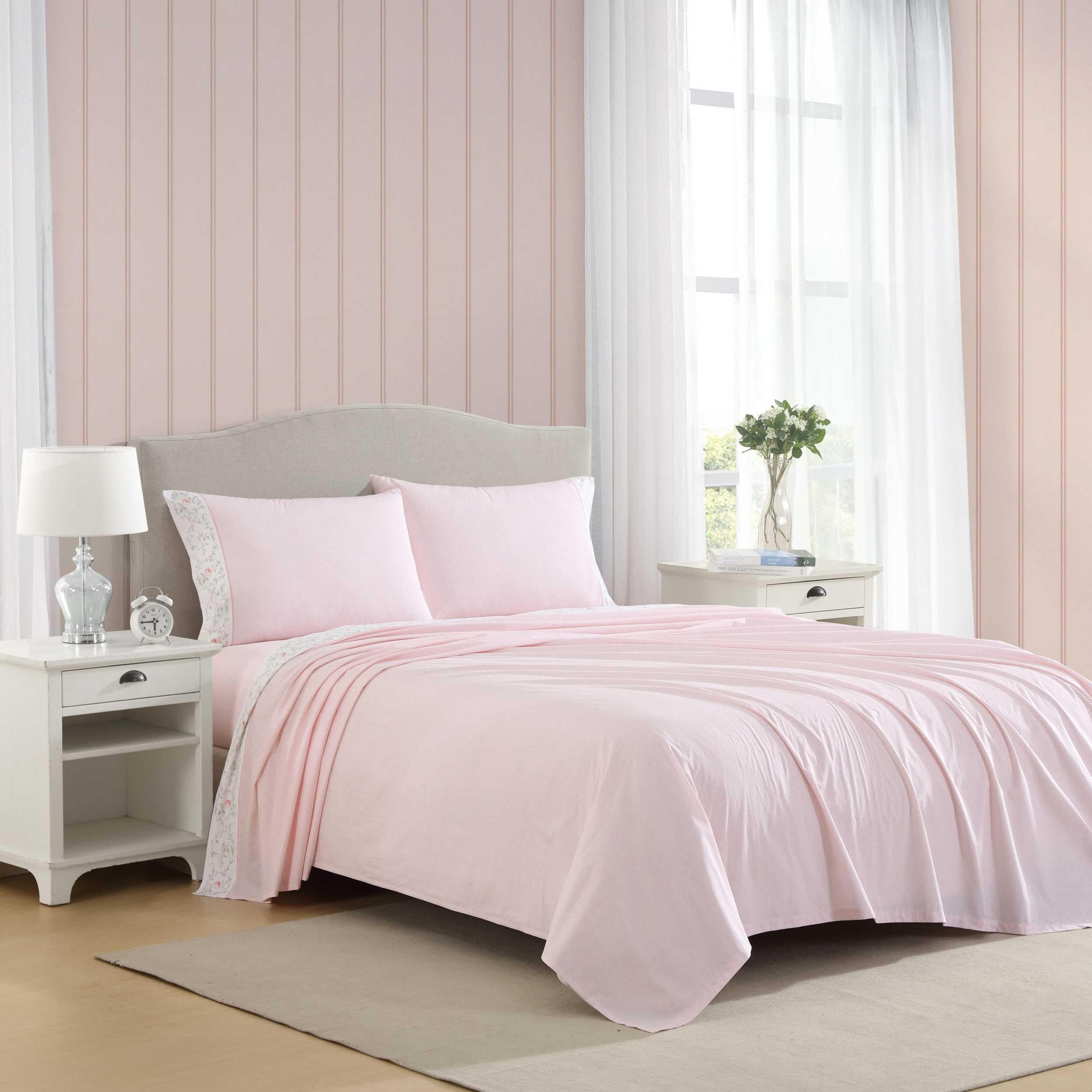 Laura Ashley - Queen Sheet Set, Crisp & Cool Sheets w/a Naturally Smooth Cotton Percale Feel, Deep Pocket, Bed Sheets with Matching Pillowcases & Fitted Sheet (Francesca Blue)