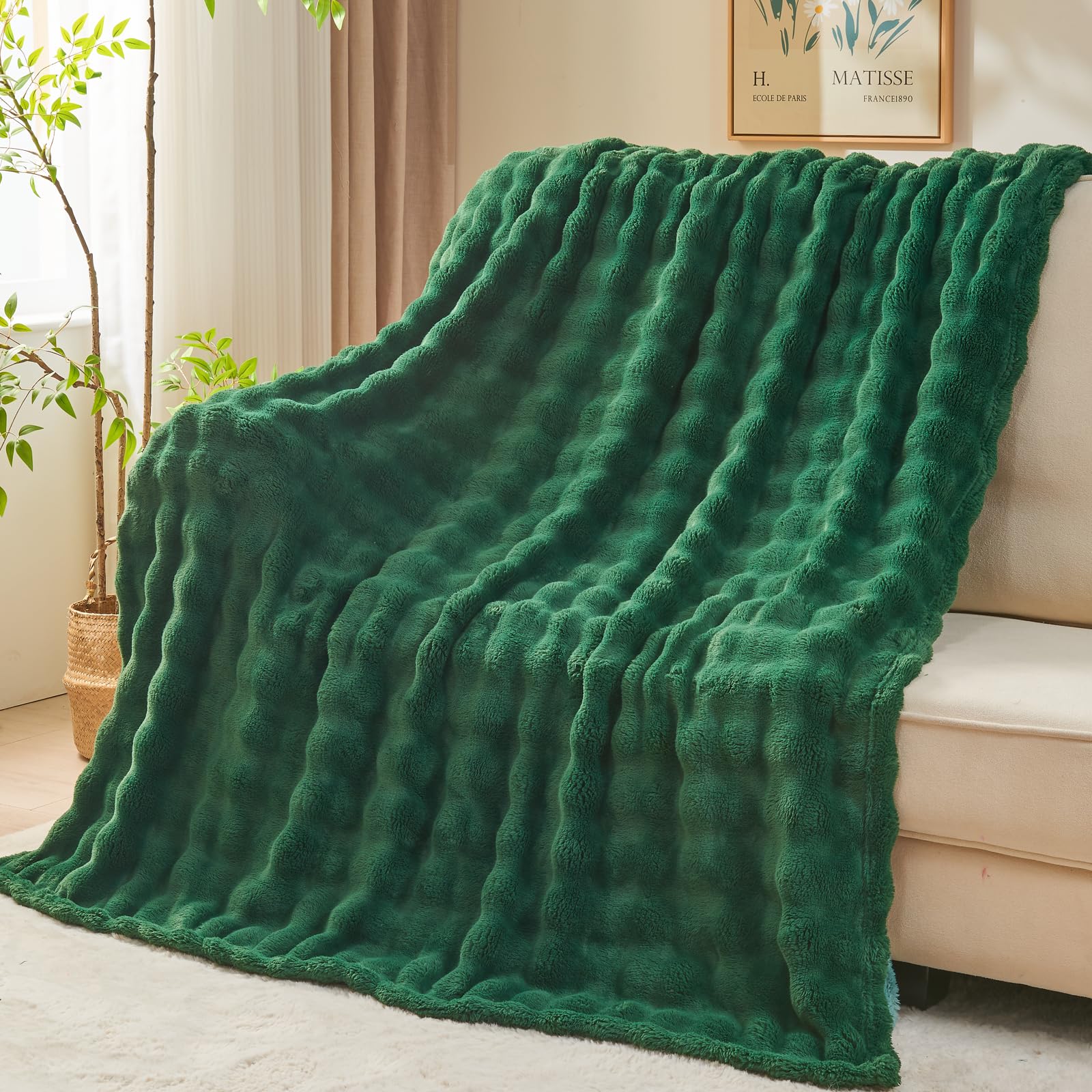 NEWCOSPLAY Throw Blanket for Couch Coral Pink Super Soft Flannel Fleece 3D Bubble Lightweight Bed Blanket All Season Use (Coral Pink, Throw(50"x60"))