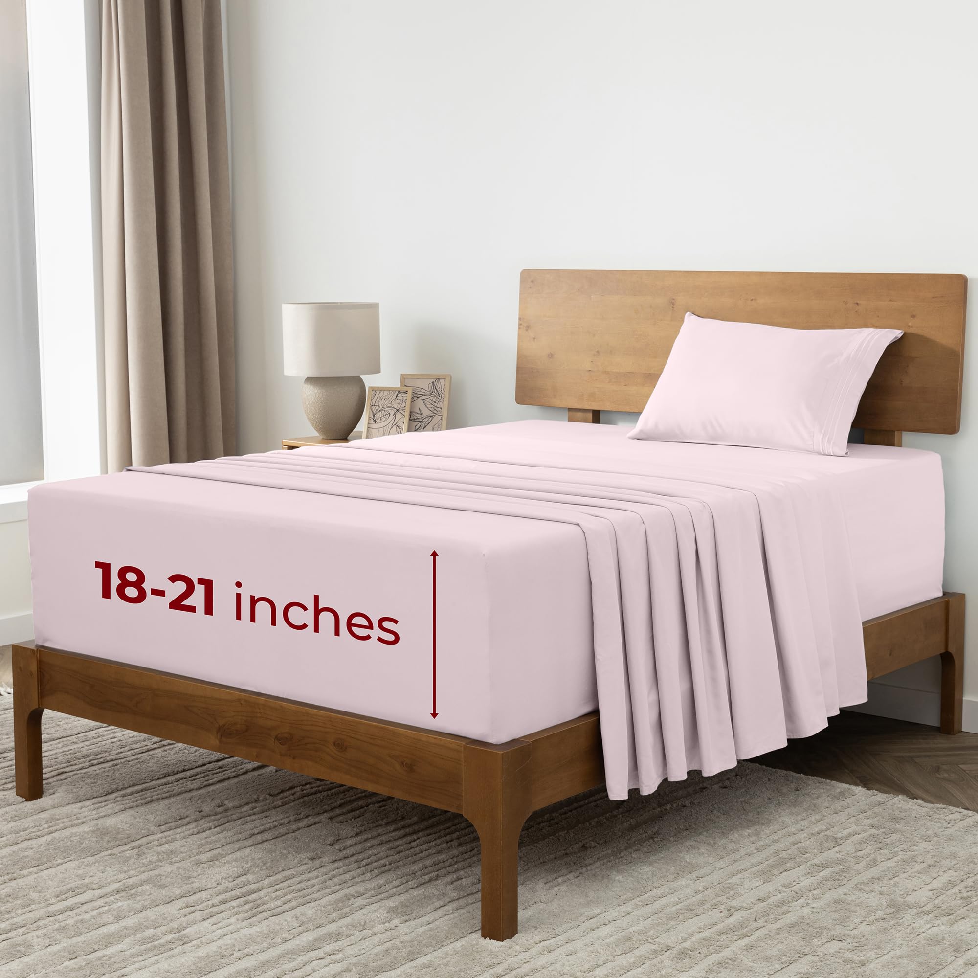 Mellanni Queen Sheets Set - 4 PC Iconic Collection Bedding - Hotel Luxury, Extra Soft, Cooling Bed Sheets - Wrinkle, Fade, Stain Resistant (Queen, White)