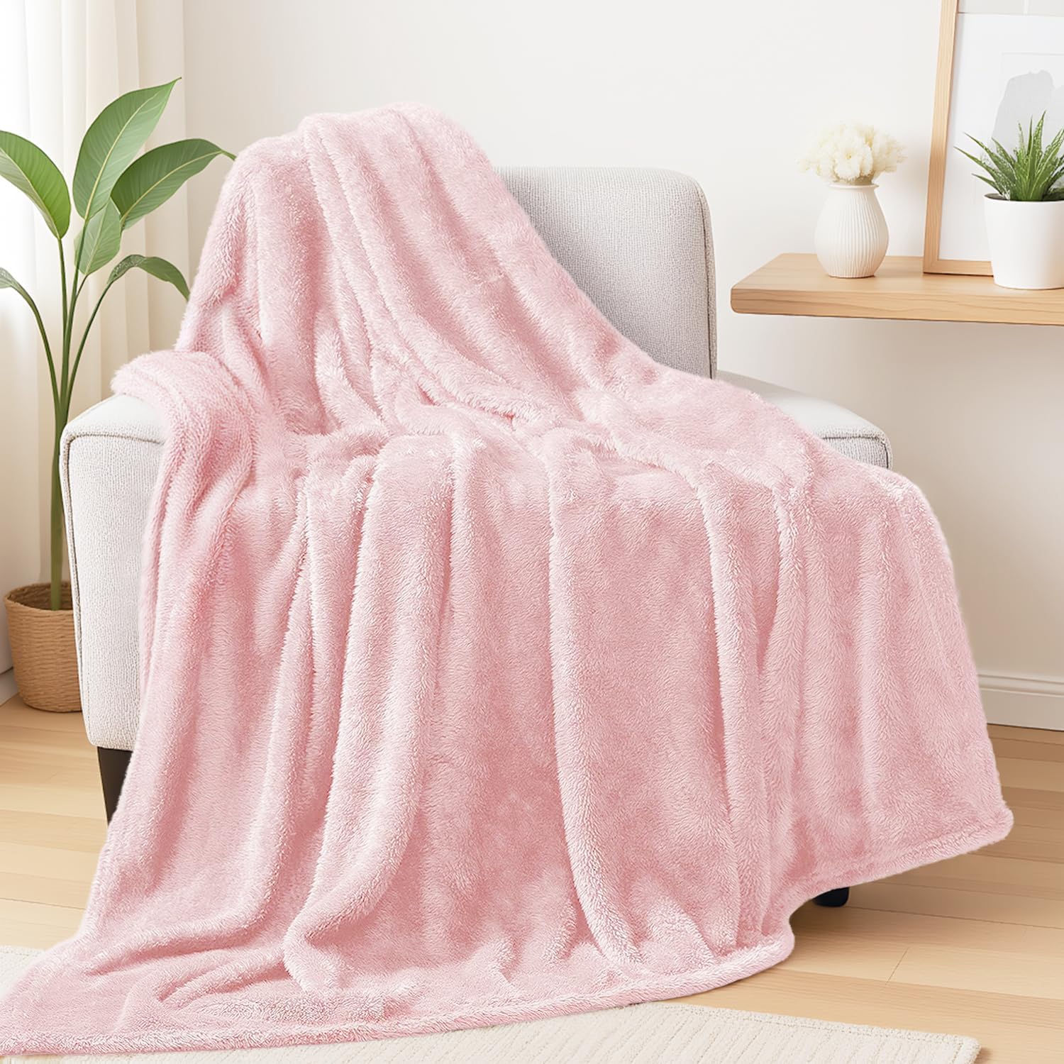 Exclusivo Mezcla Plush Fuzzy Fleece Throw Blanket Extra Large, Super Soft, Fluffy and Warm Blankets for Couch, Bed, All Season Use (50x70 Inches, Pink)