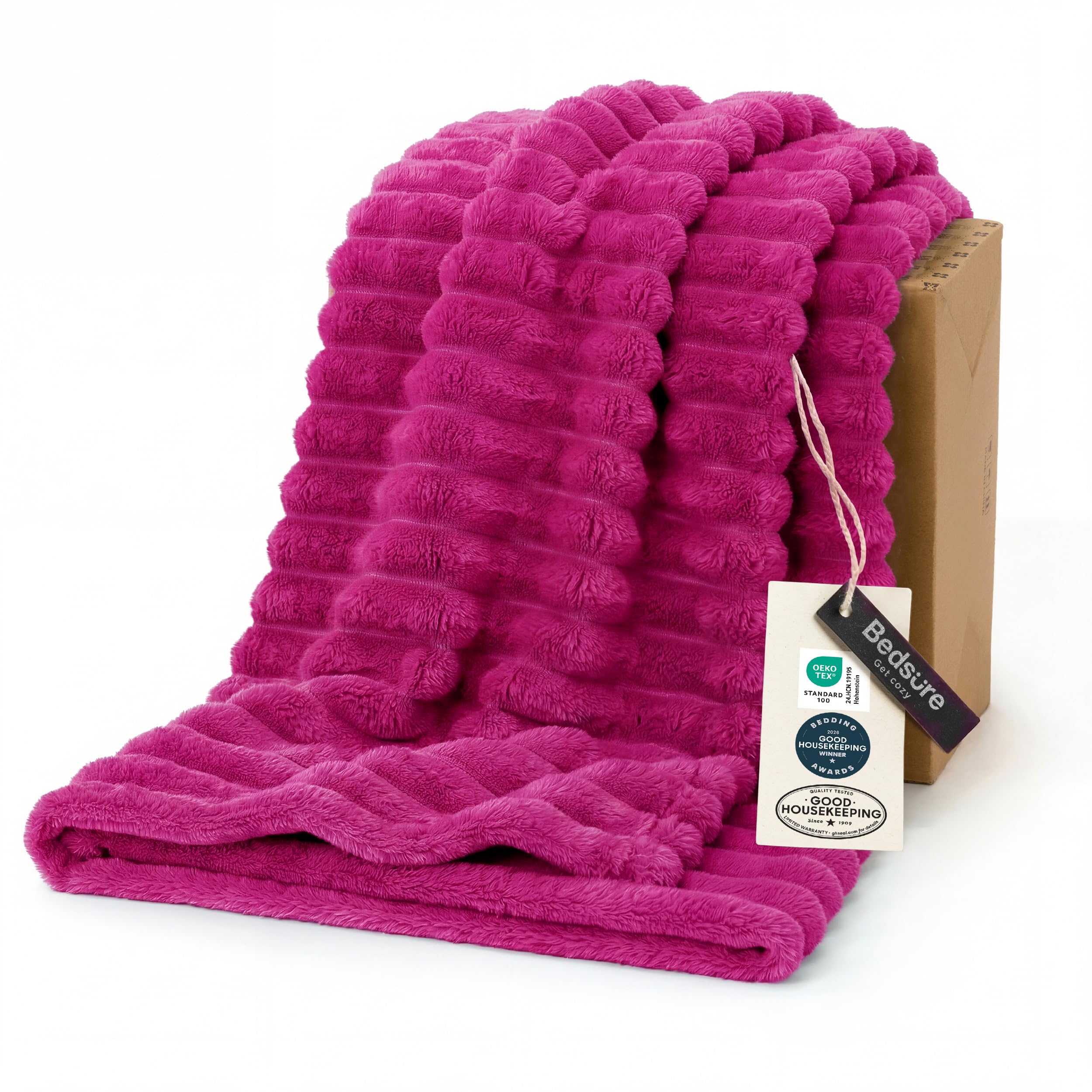 Bedsure GentleSoft Pink Throw Blanket for Couch - Birthday Gifts for Teenage Girls Sister Women Teacher Graduation Gifts, Cozy Cute Fleece Bed Throw Blanket, Coral Pink Room Home Decor, 50x60 Inches