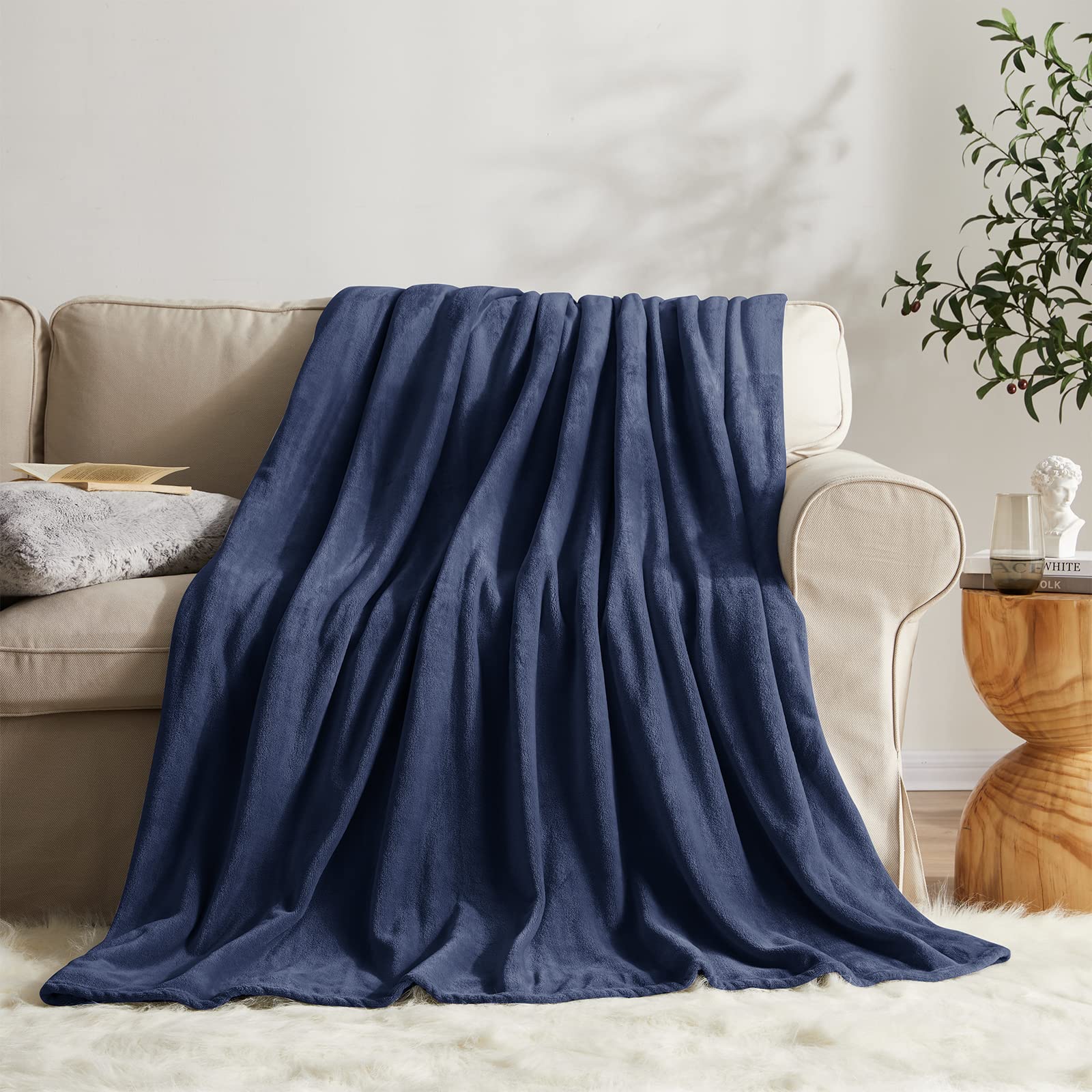 KMUSET Fleece Blanket Twin Size Coral Lightweight Super Soft Cozy Luxury Bed Blanket Microfiber