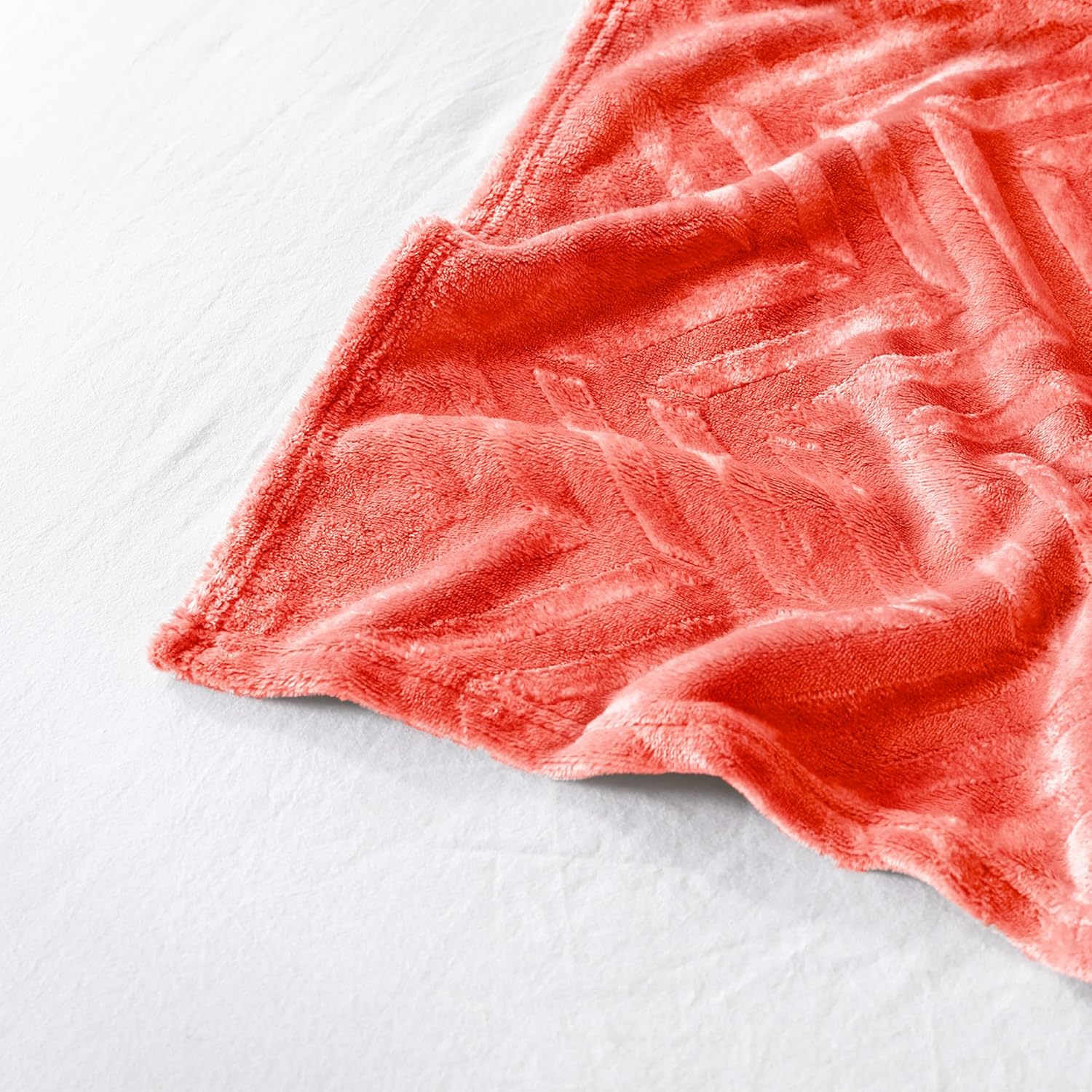 Whale Flotilla Flannel Fleece Throw Blanket for Couch Sofa Bed, Lightweight Breathable Soft Throws Plush Fluffy Chevron Design Decorative Blankets for All Season, 50x60 Inch, Coral