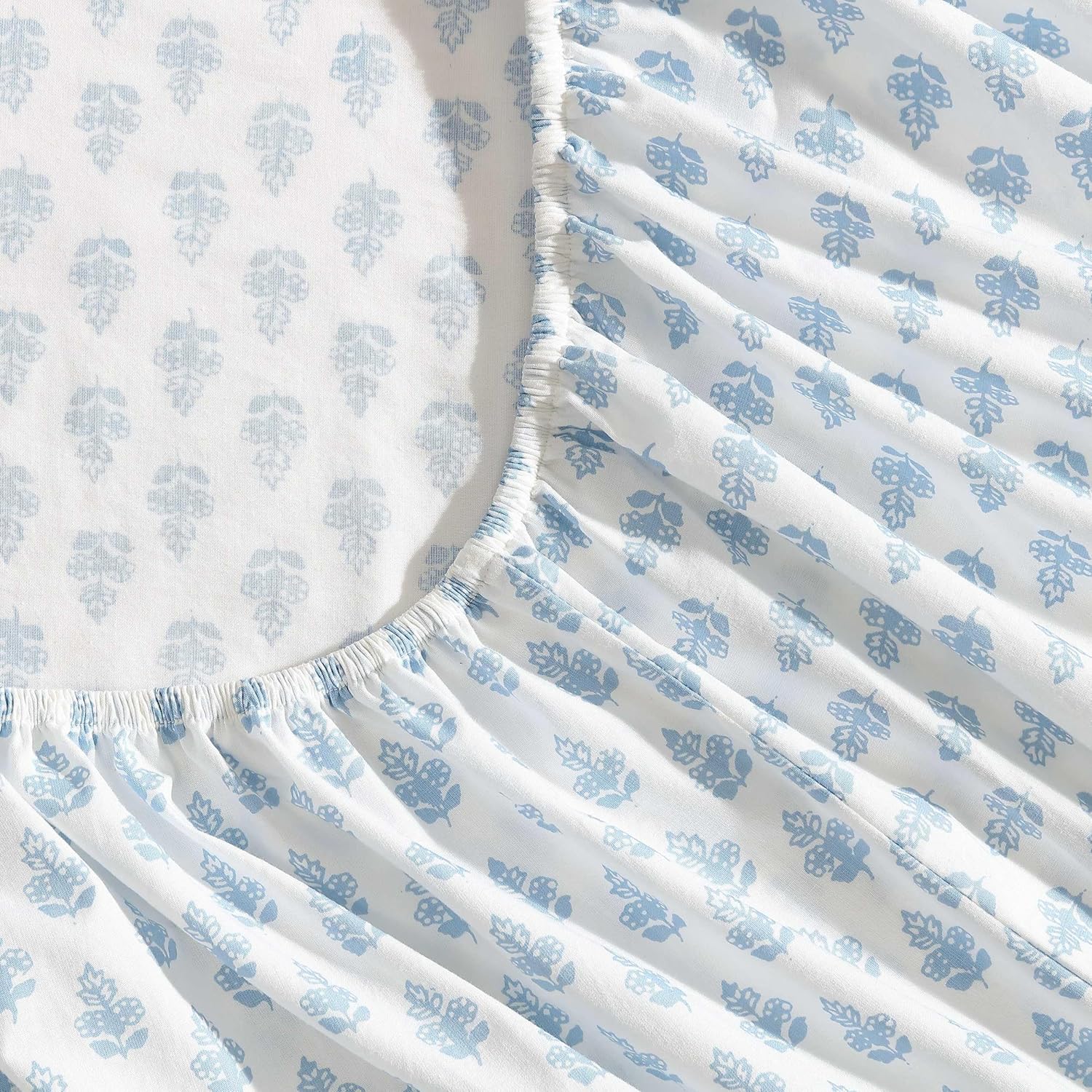 Laura Ashley - Queen Sheet Set, Crisp & Cool Sheets w/a Naturally Smooth Cotton Percale Feel, Deep Pocket, Bed Sheets with Matching Pillowcases & Fitted Sheet (Francesca Blue)