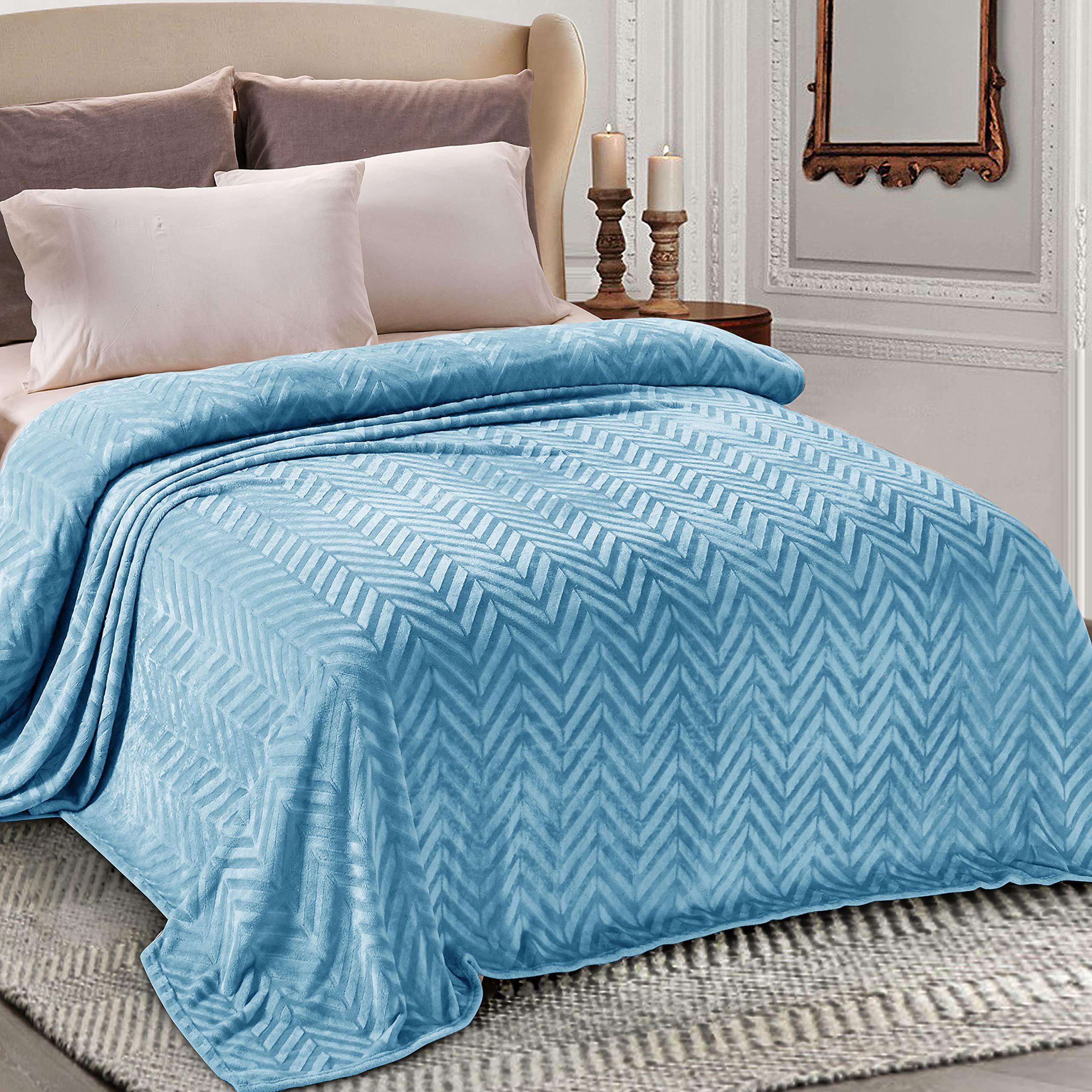 Whale Flotilla Flannel Fleece Throw Blanket for Couch Sofa Bed, Lightweight Breathable Soft Throws Plush Fluffy Chevron Design Decorative Blankets for All Season, 50x60 Inch, Coral