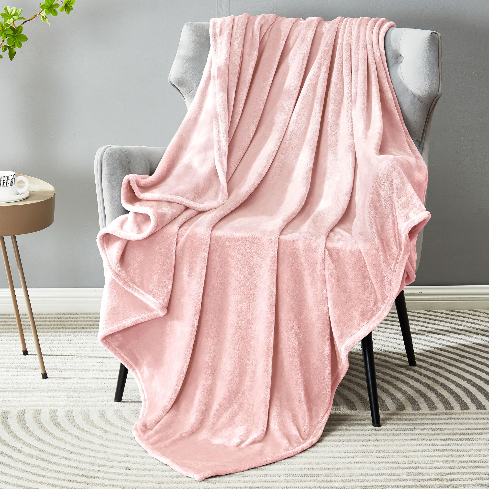 DREAMNINE Super Soft Fuzzy Fleece Throw Blanket for Couch Sofa 50" x 60", Decorative Solid Lightweight Velvet Blanket for Chair, Cozy Accent Shaggy Micro Plush Flannel Blankets for Bedroom Dorm, Peach