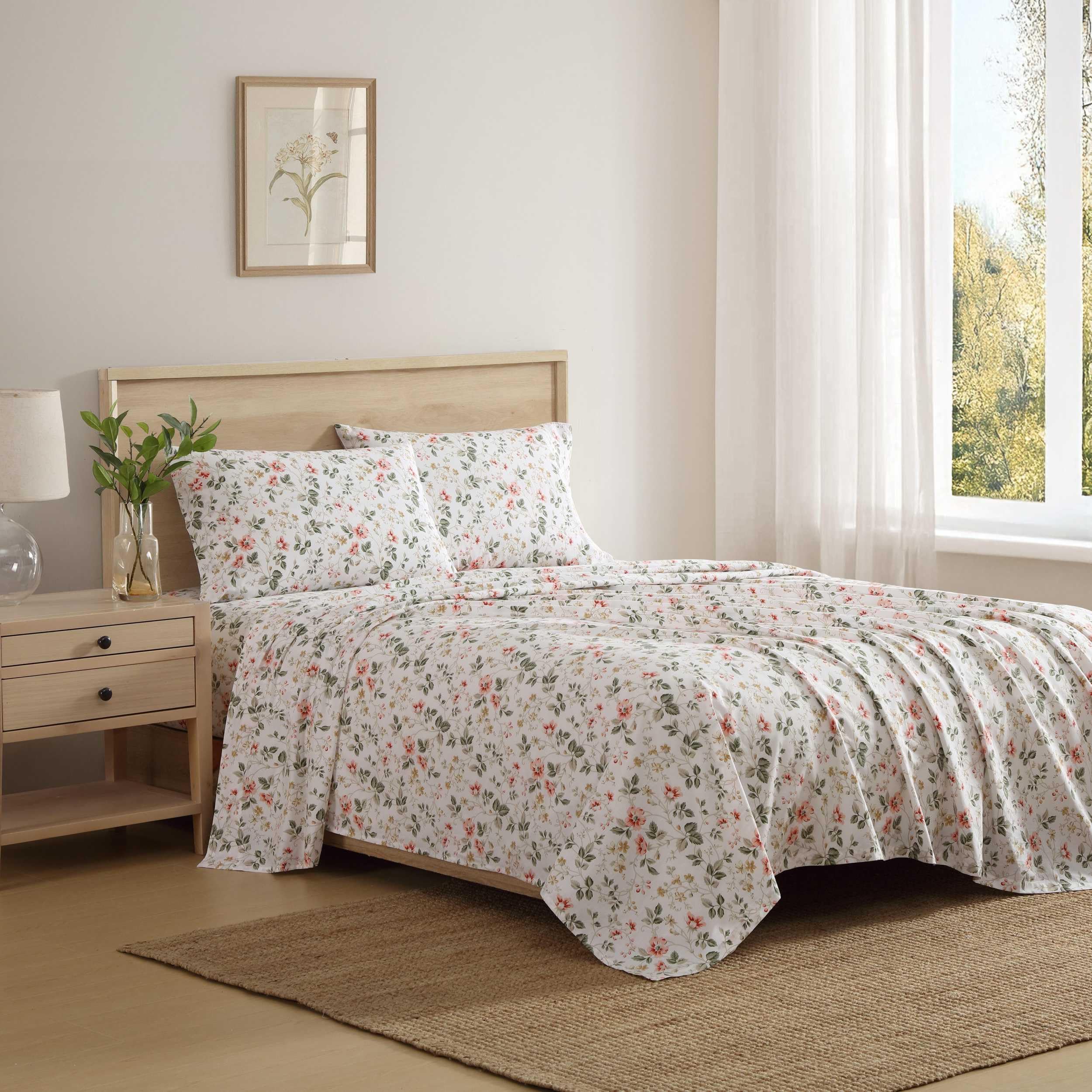 Laura Ashley - Queen Sheet Set, Crisp & Cool Sheets w/a Naturally Smooth Cotton Percale Feel, Deep Pocket, Bed Sheets with Matching Pillowcases & Fitted Sheet (Francesca Blue)
