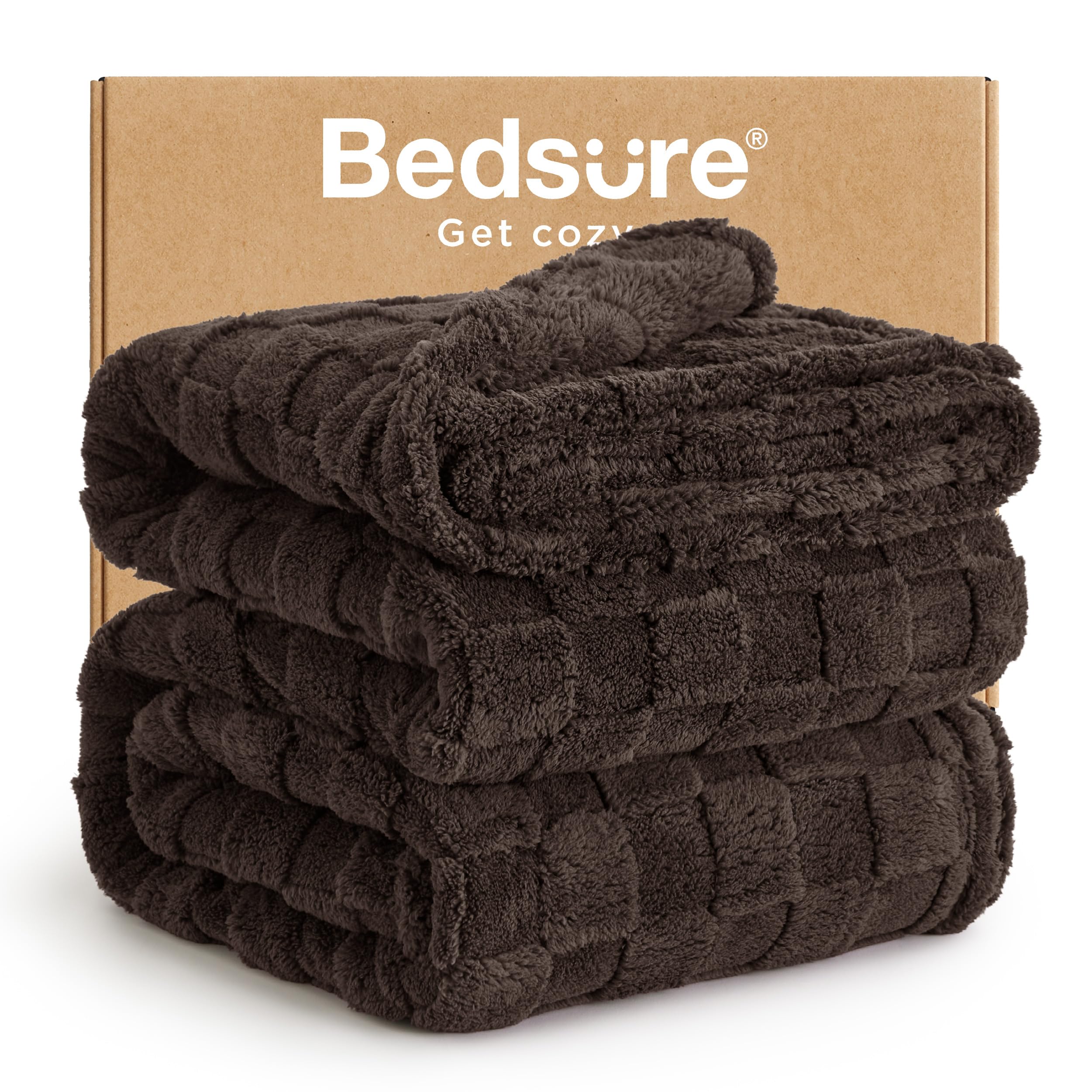 Bedsure GentleSoft Sage Green Throw Blanket for Couch - Checkered Fleece Mothers Gifts Day Blankets, Cute Soft Cozy Spring Summer Throw for Bedroom Home Decor Gifts for Girls, 50x60 Inches