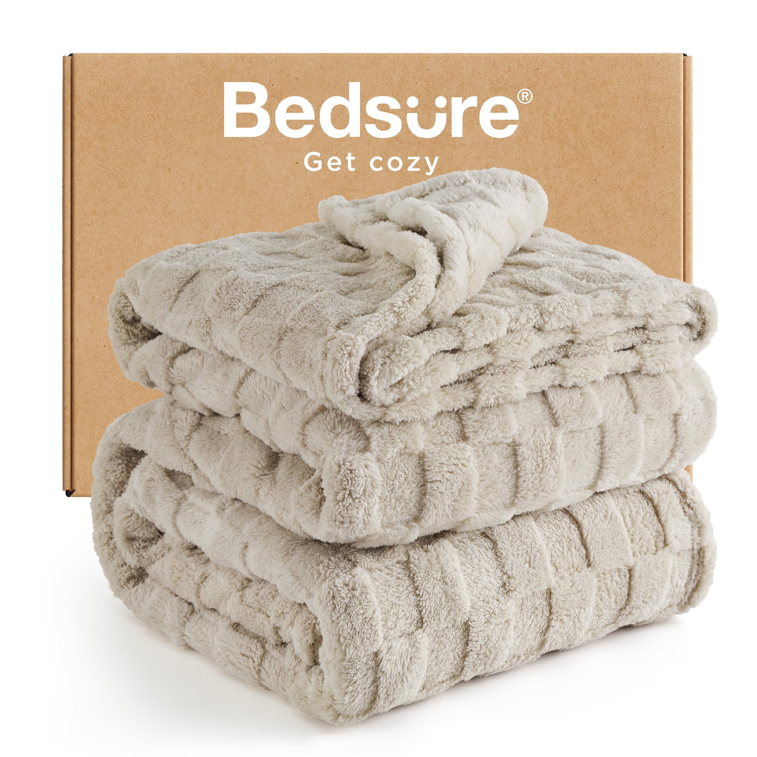 Bedsure GentleSoft Sage Green Throw Blanket for Couch - Checkered Fleece Mothers Gifts Day Blankets, Cute Soft Cozy Spring Summer Throw for Bedroom Home Decor Gifts for Girls, 50x60 Inches