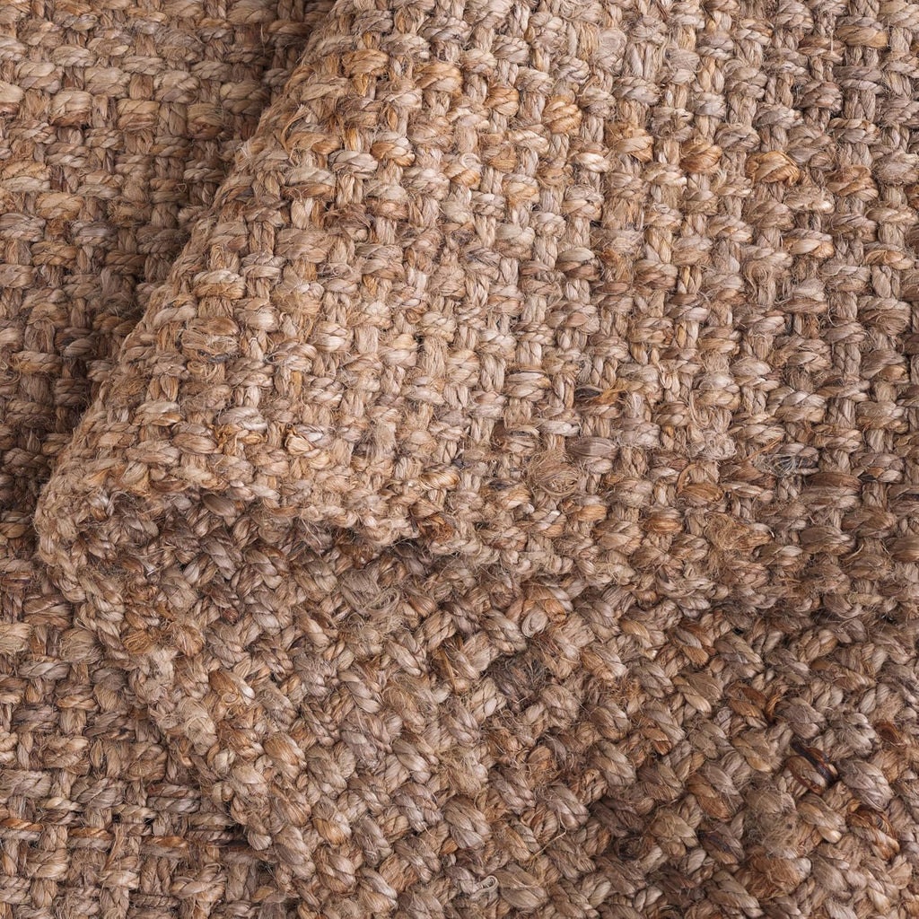 SAFAVIEH Natural Fiber Collection Runner Rug - 2'6" x 6', Natural, Handmade Tassel Jute, Ideal for High Traffic Areas in Living Room, Bedroom (NF467A)